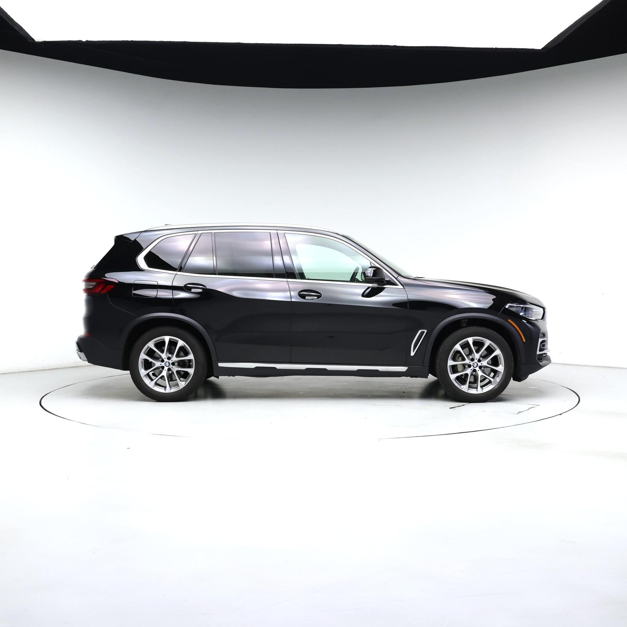 Thumbnail: 2023 BMW X5 - 7