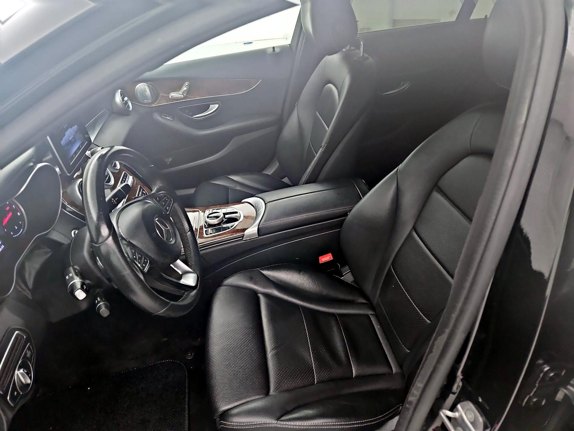 Thumbnail: 2018 Mercedes-Benz C-Class - 11