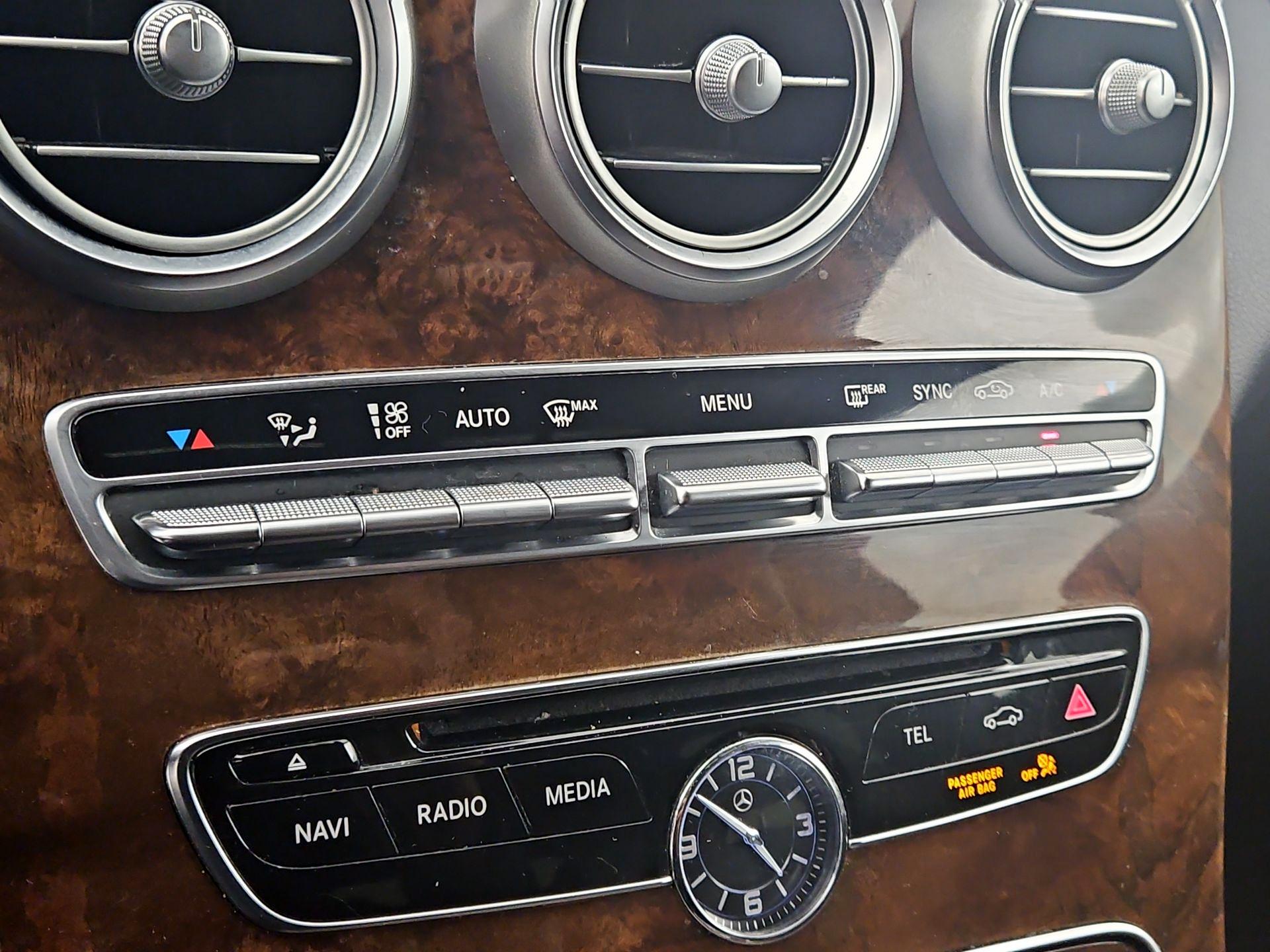 Thumbnail: 2018 Mercedes-Benz C-Class - 16