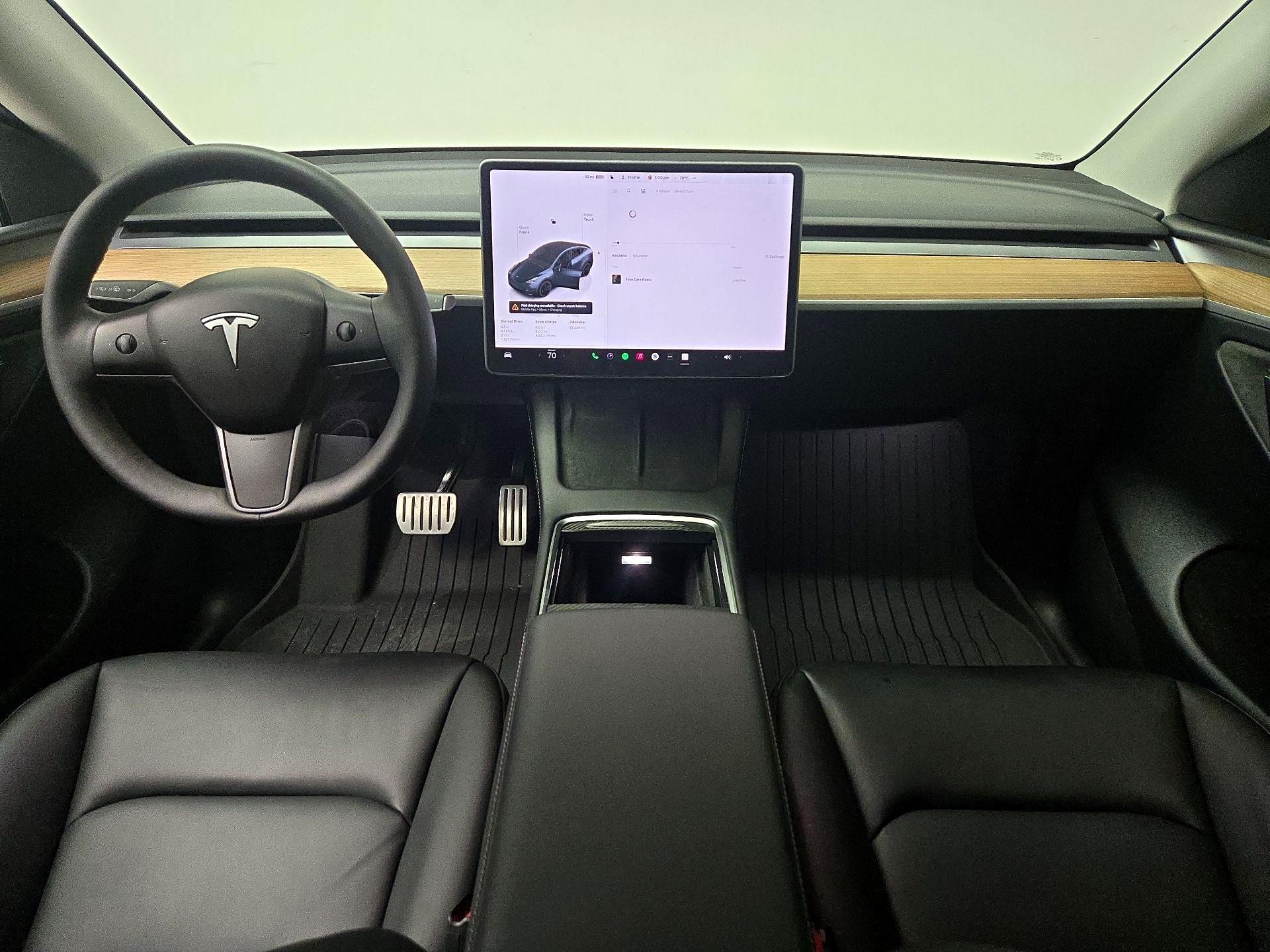 Thumbnail: 2025 Tesla Model Y - 9