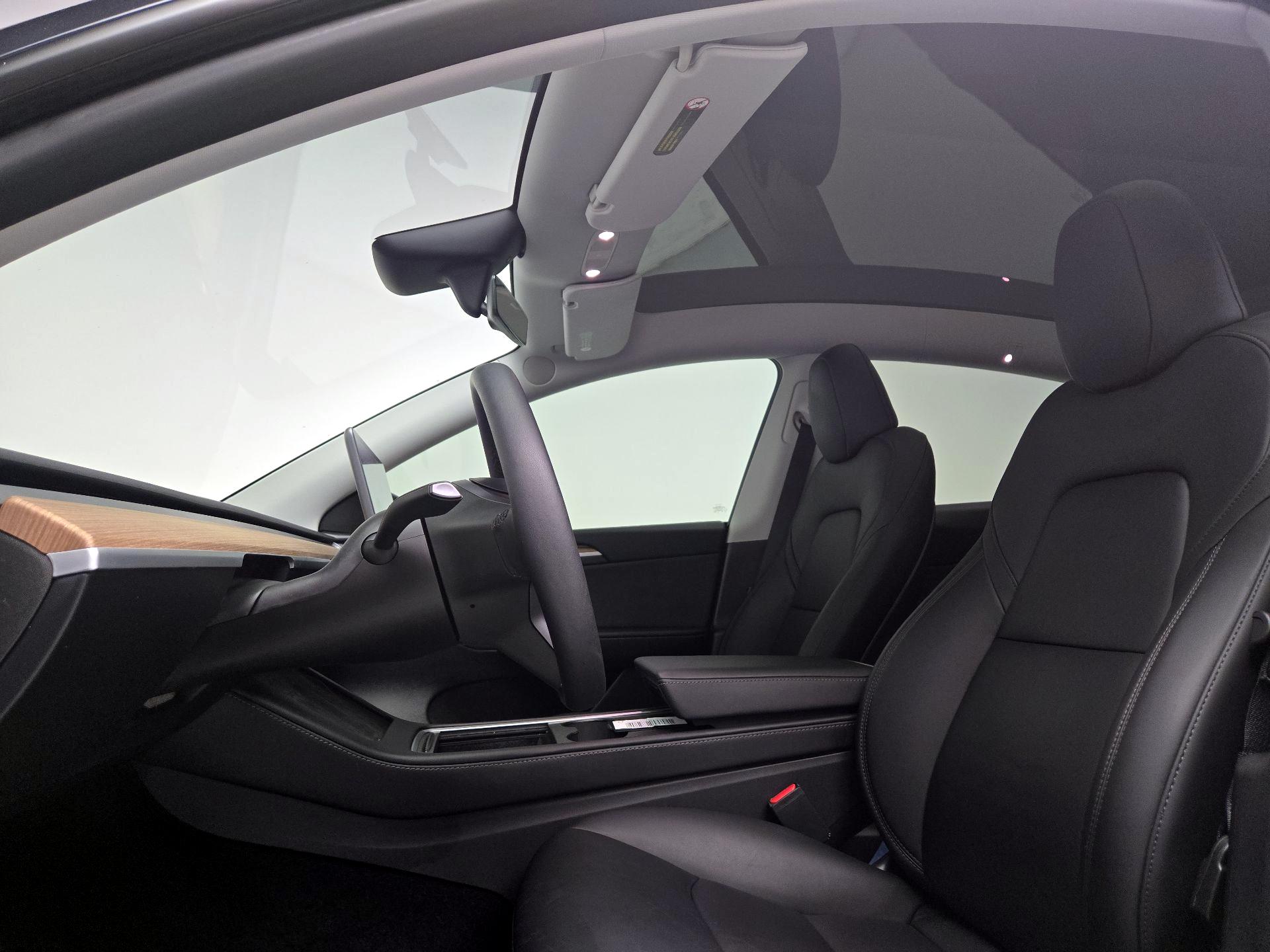 Thumbnail: 2025 Tesla Model Y - 20