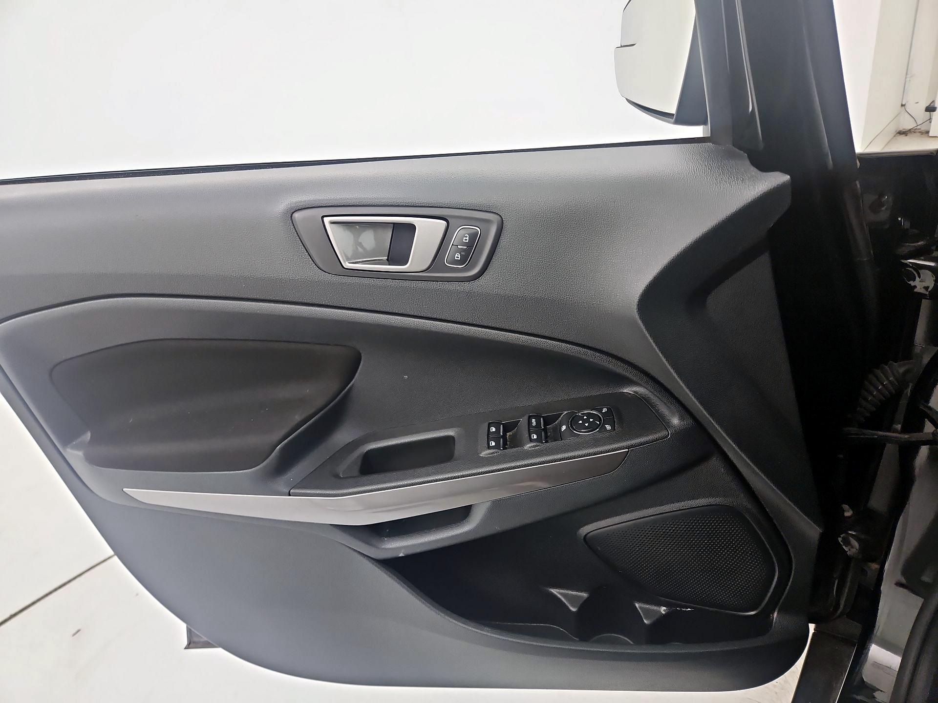 Thumbnail: 2021 Ford EcoSport - 12