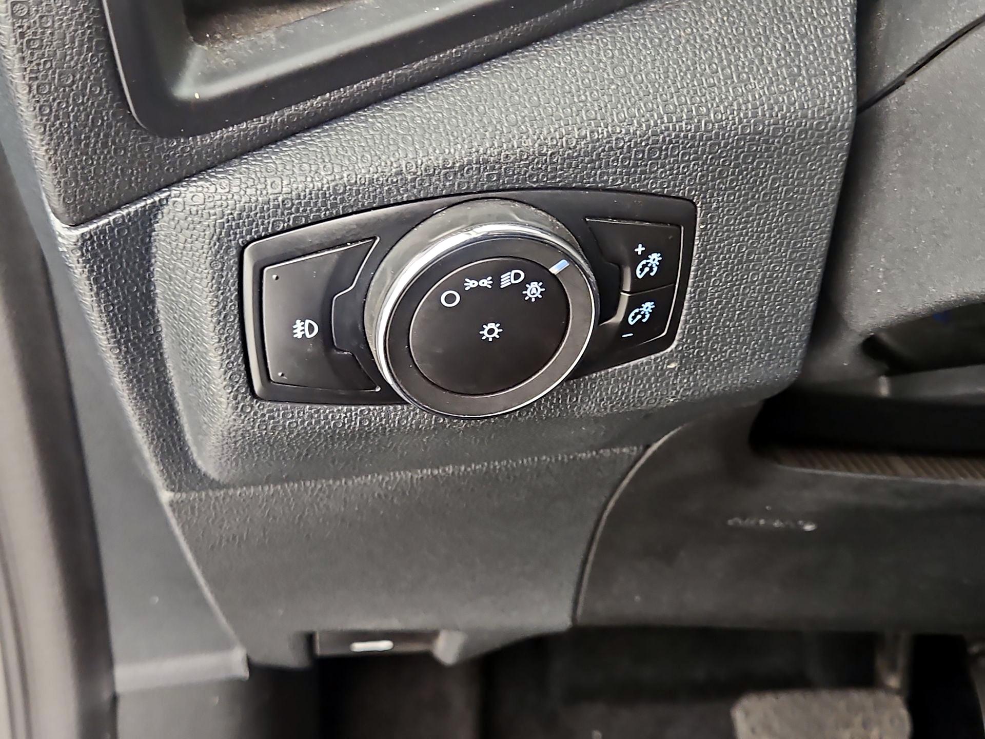 Thumbnail: 2021 Ford EcoSport - 13