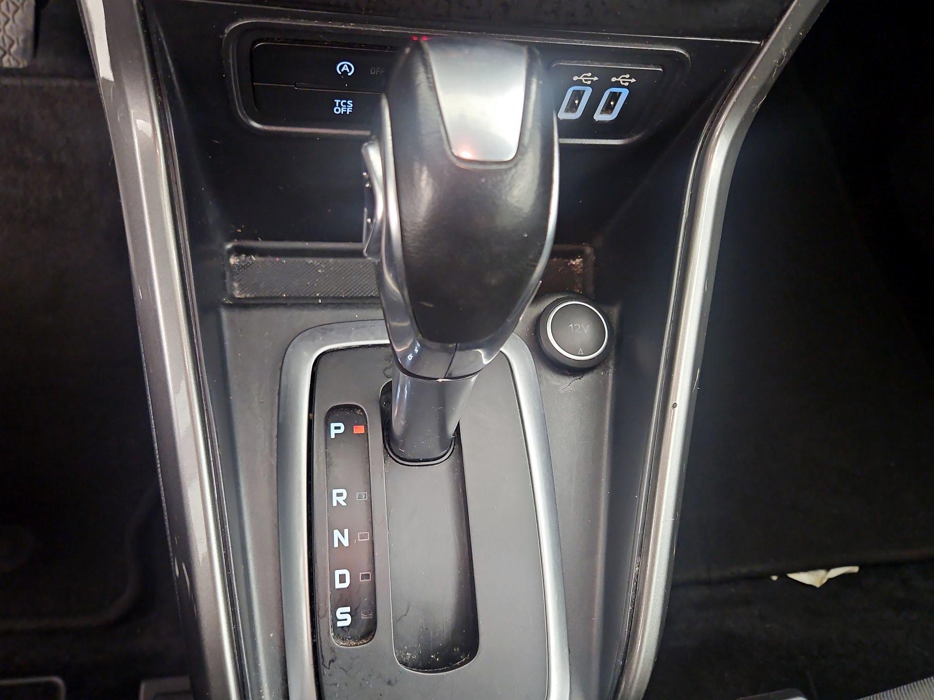 Thumbnail: 2021 Ford EcoSport - 17