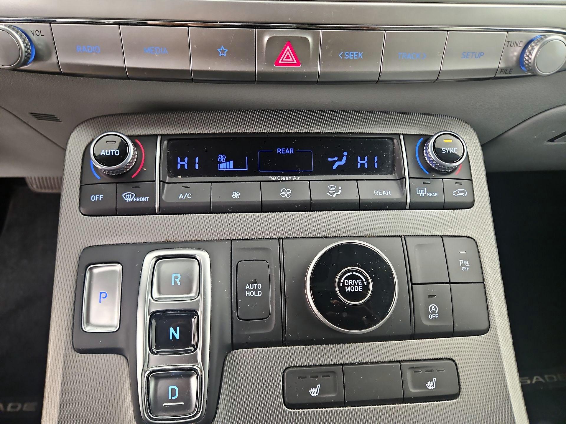 Thumbnail: 2021 Hyundai Palisade - 16