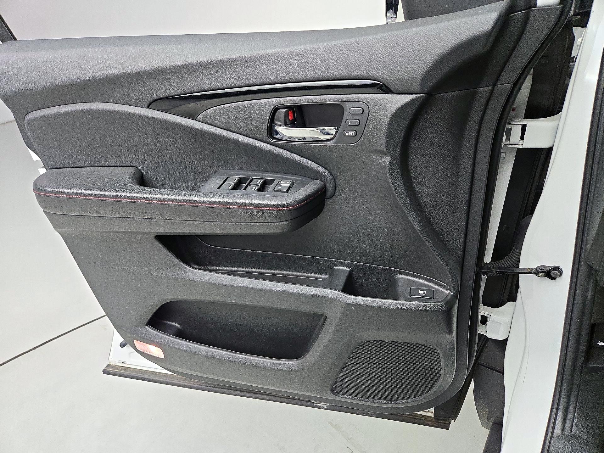 Thumbnail: 2021 Honda Ridgeline - 12