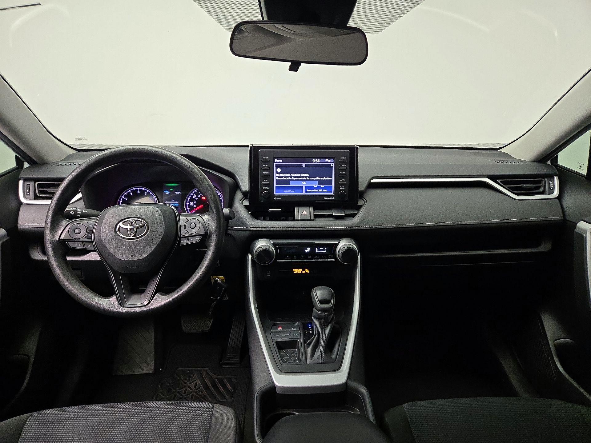 Thumbnail: 2021 Toyota RAV4 - 9