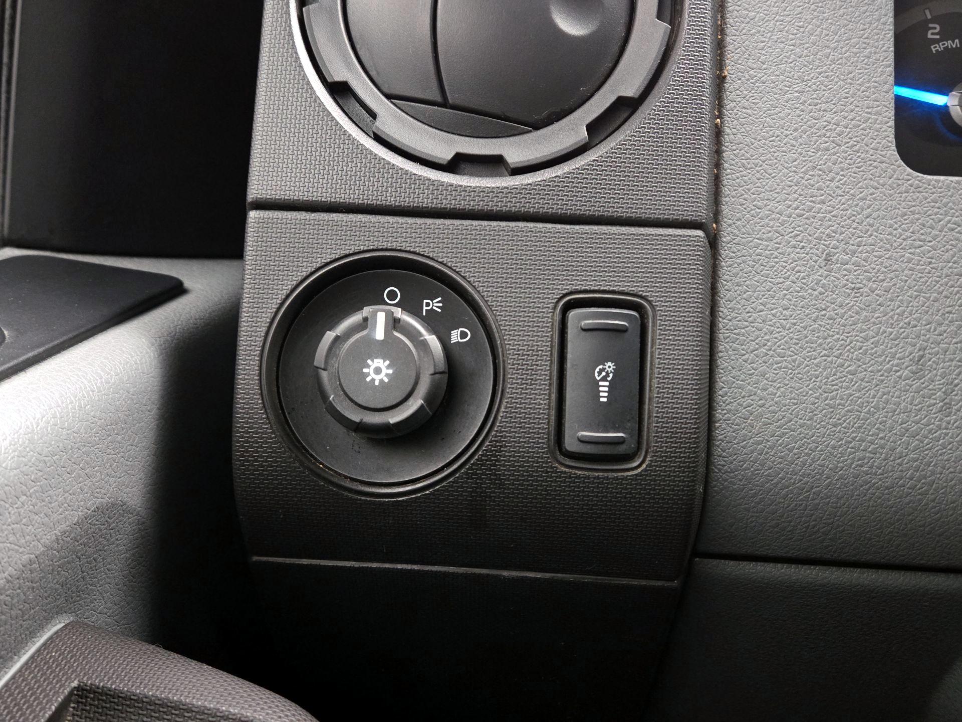 Thumbnail: 2016 Ford F-250 - 13