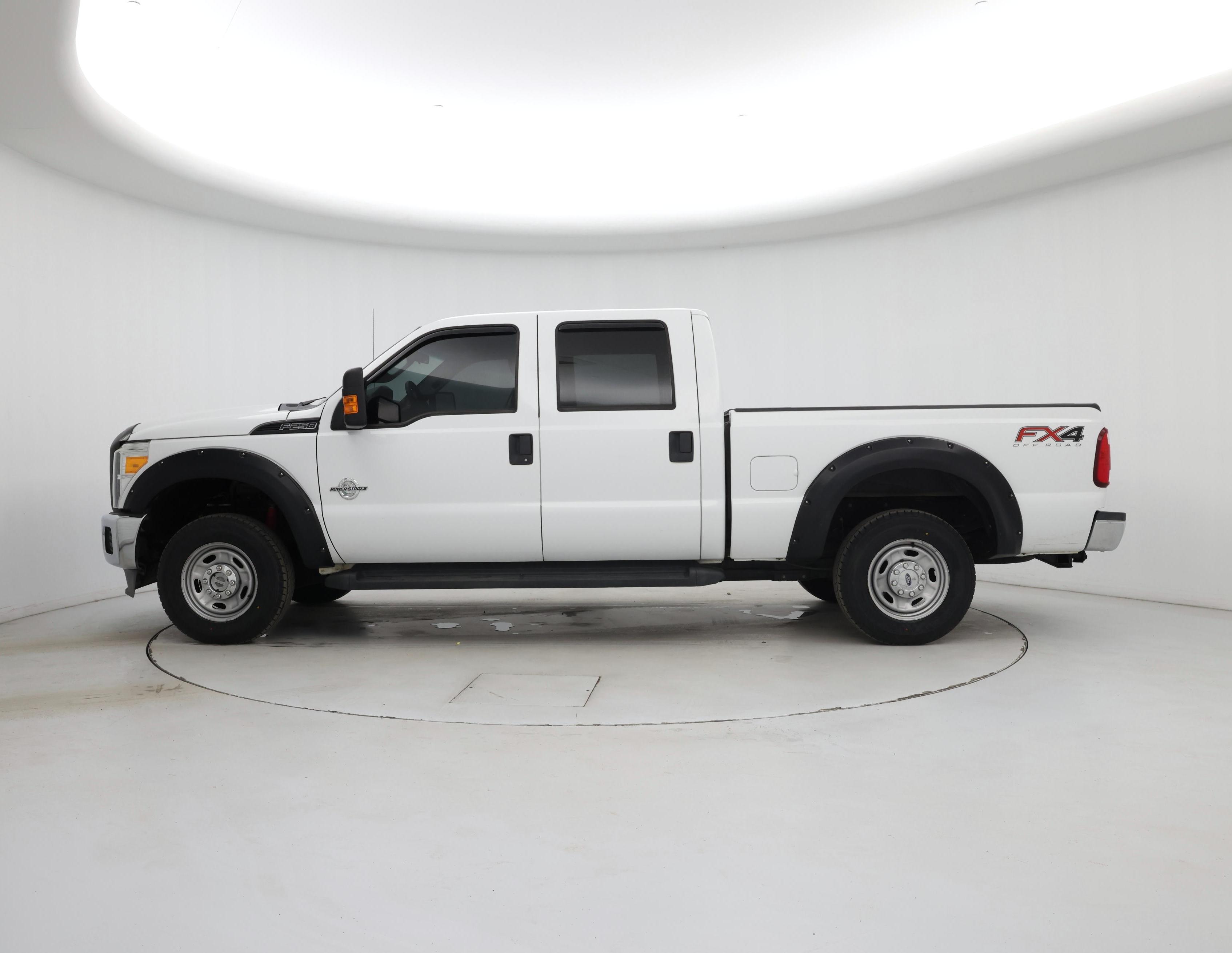 Thumbnail: 2016 Ford F-250 - 3