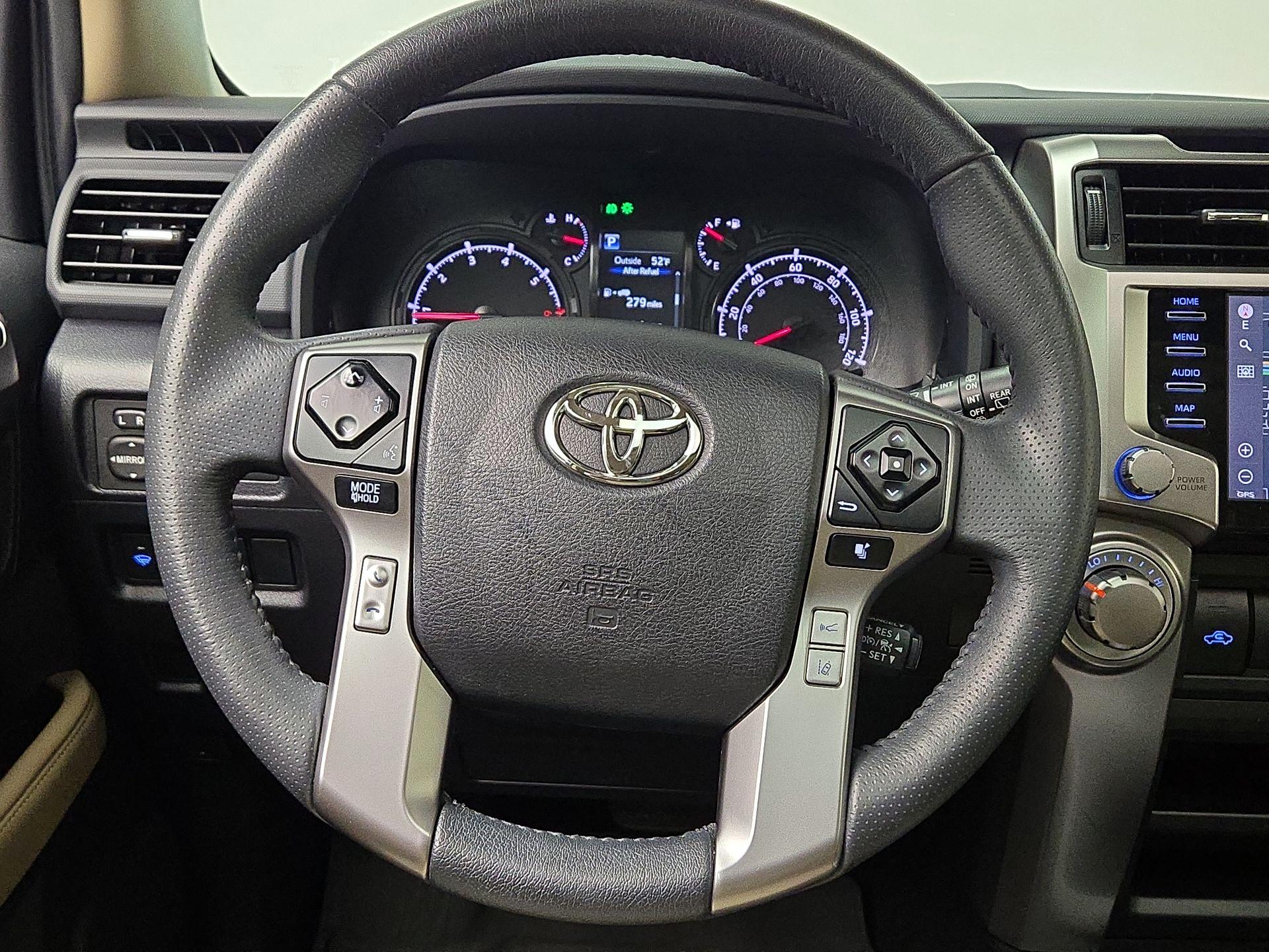 Thumbnail: 2021 Toyota 4Runner - 10