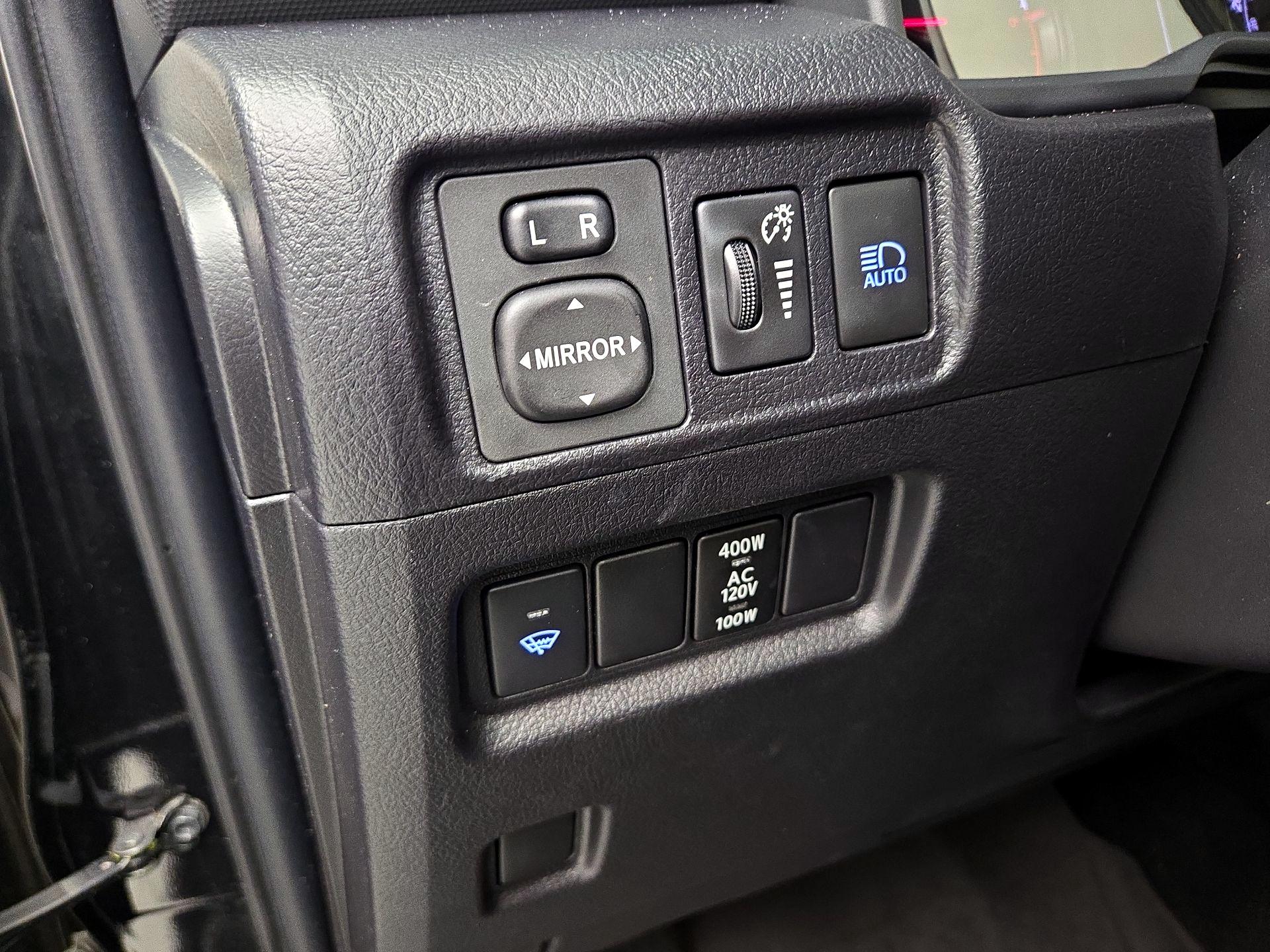 Thumbnail: 2021 Toyota 4Runner - 13