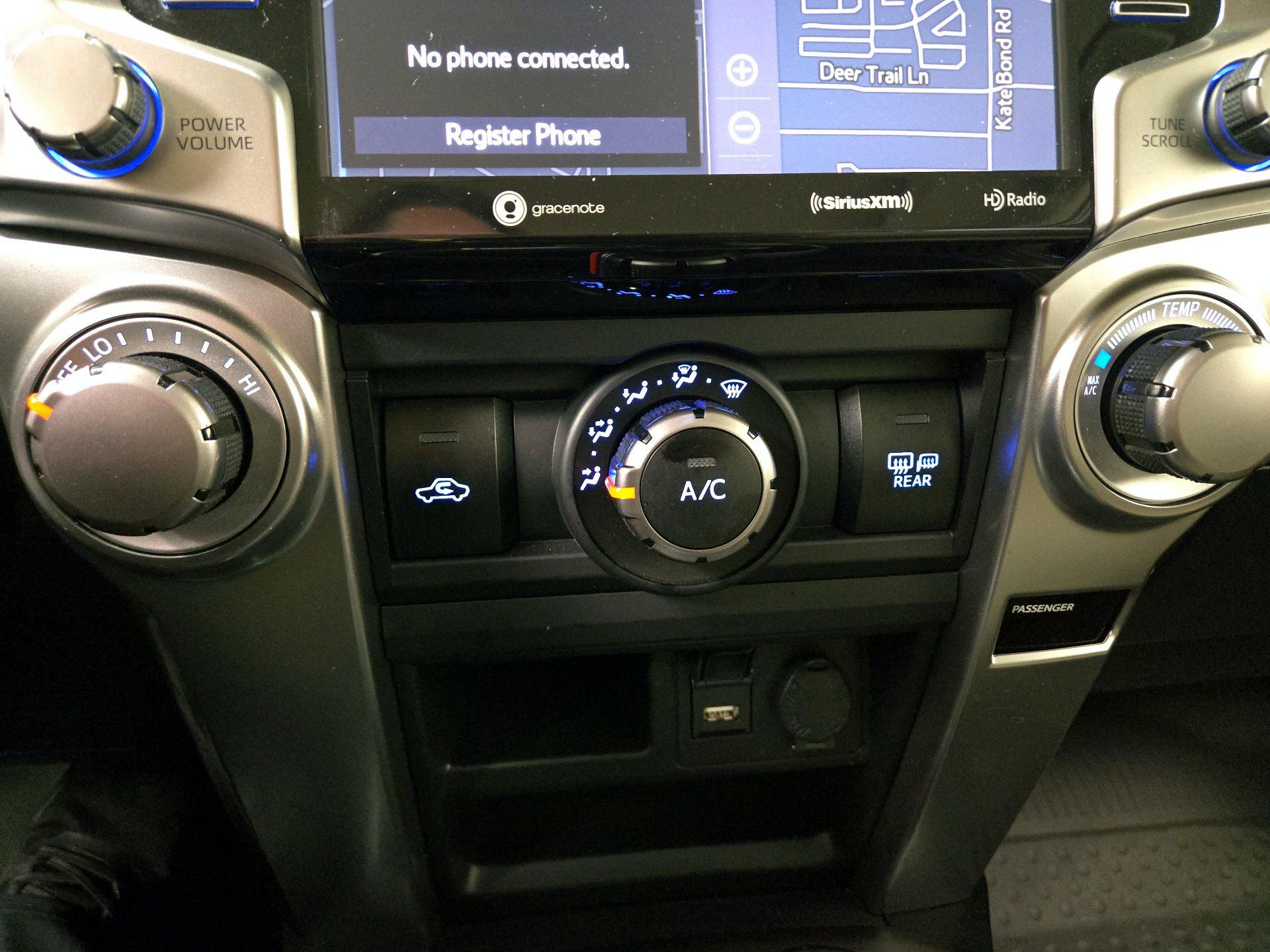 Thumbnail: 2021 Toyota 4Runner - 17