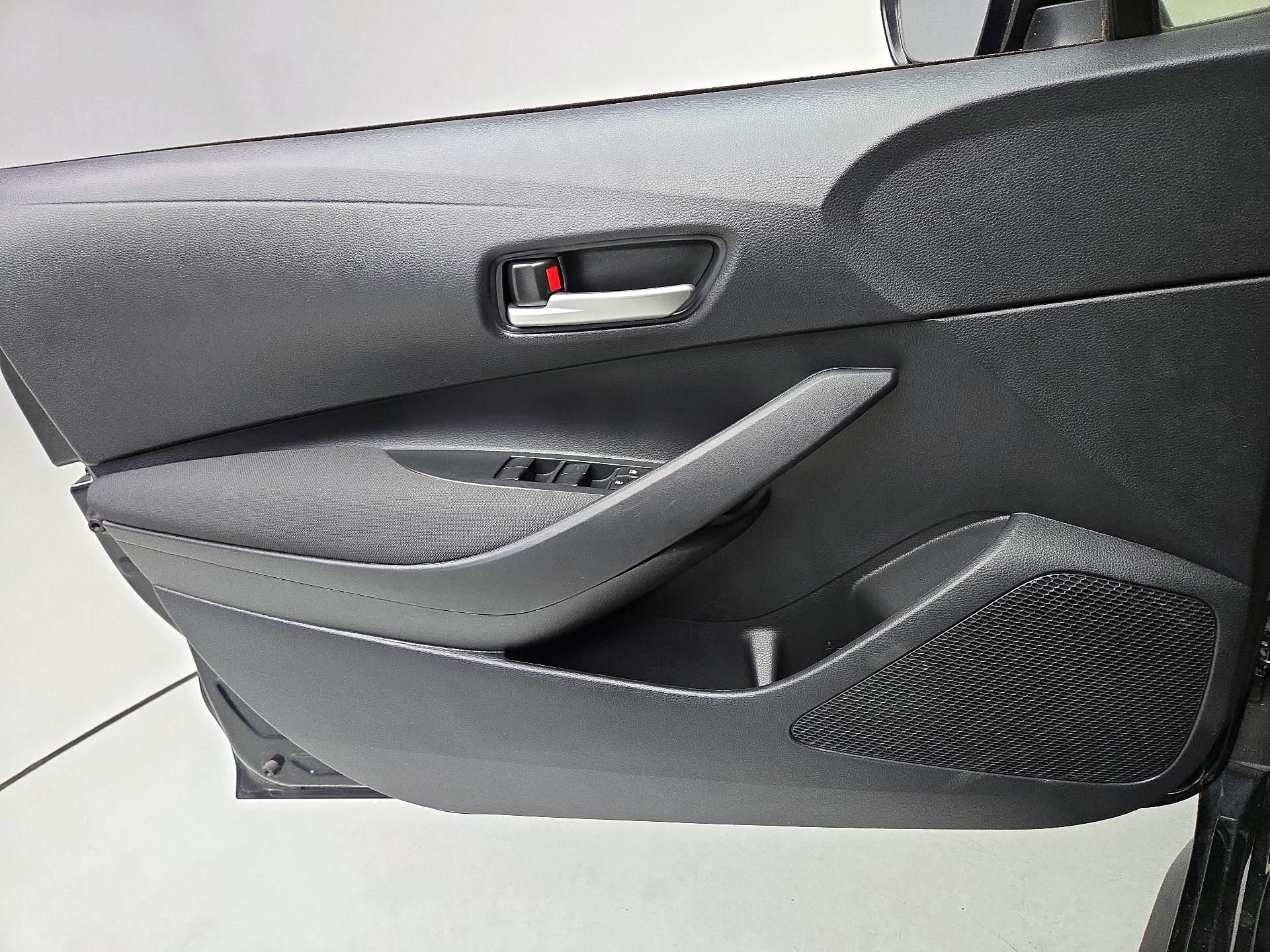 Thumbnail: 2021 Toyota Corolla - 12