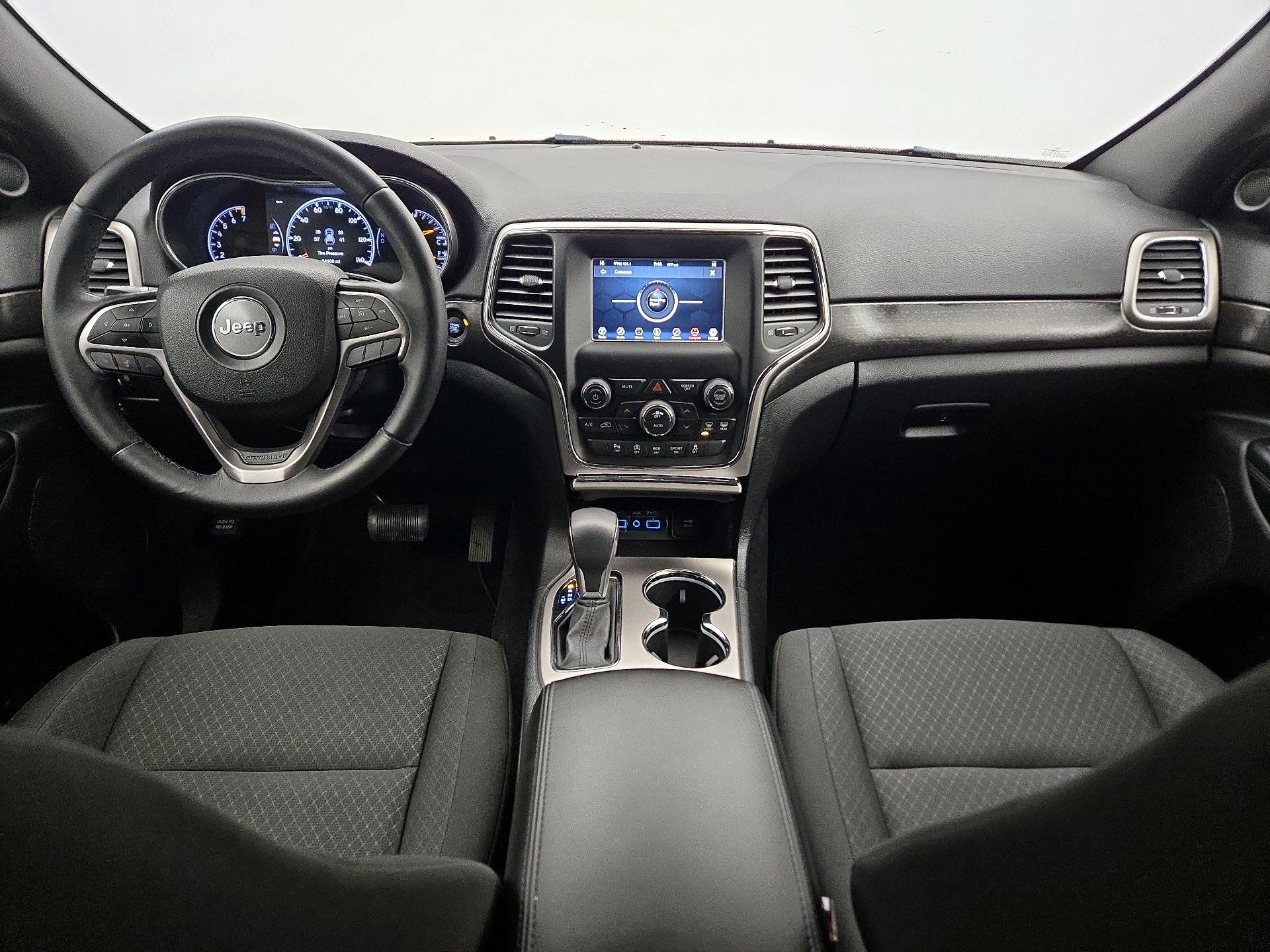 Thumbnail: 2018 Jeep Grand Cherokee - 9