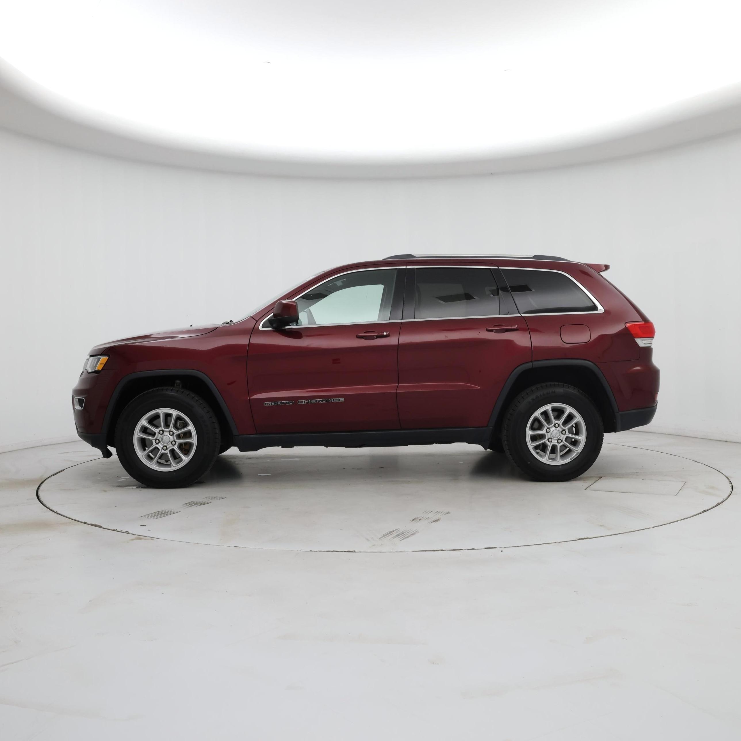 Thumbnail: 2018 Jeep Grand Cherokee - 3