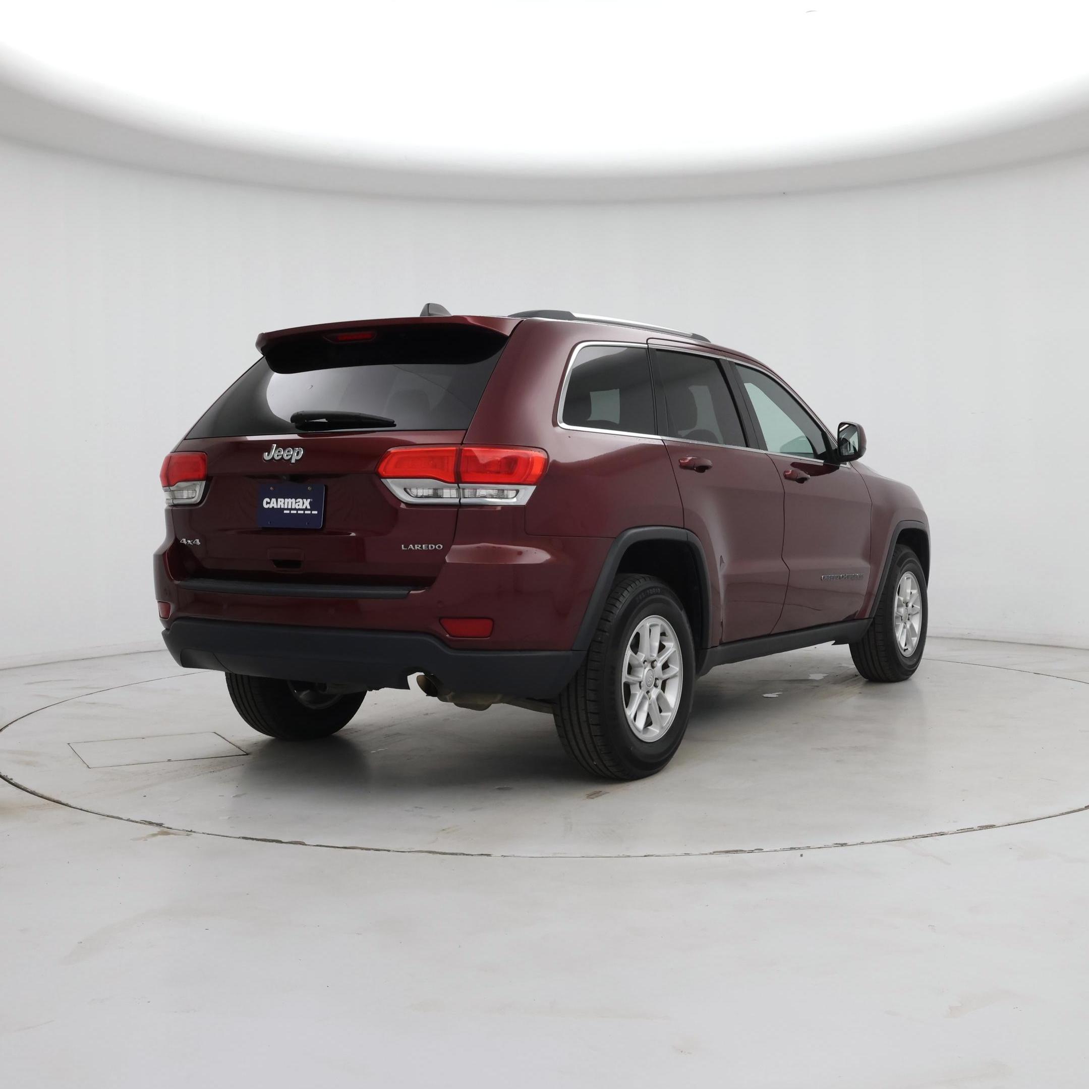 Thumbnail: 2018 Jeep Grand Cherokee - 8