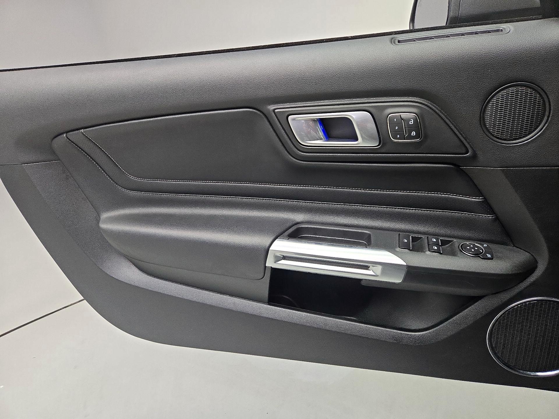 Thumbnail: 2020 Ford Mustang - 12