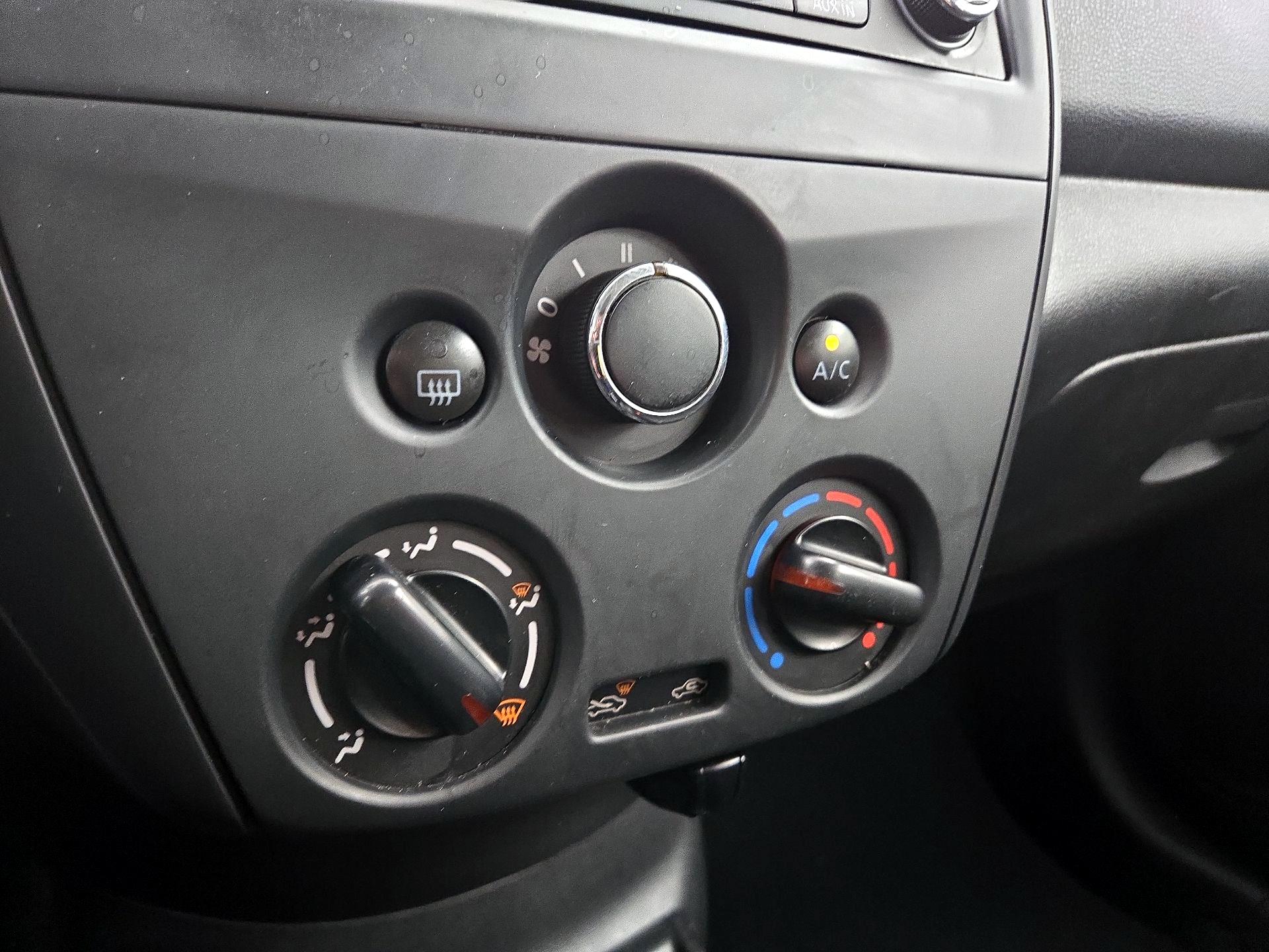 Thumbnail: 2016 Nissan Versa - 15