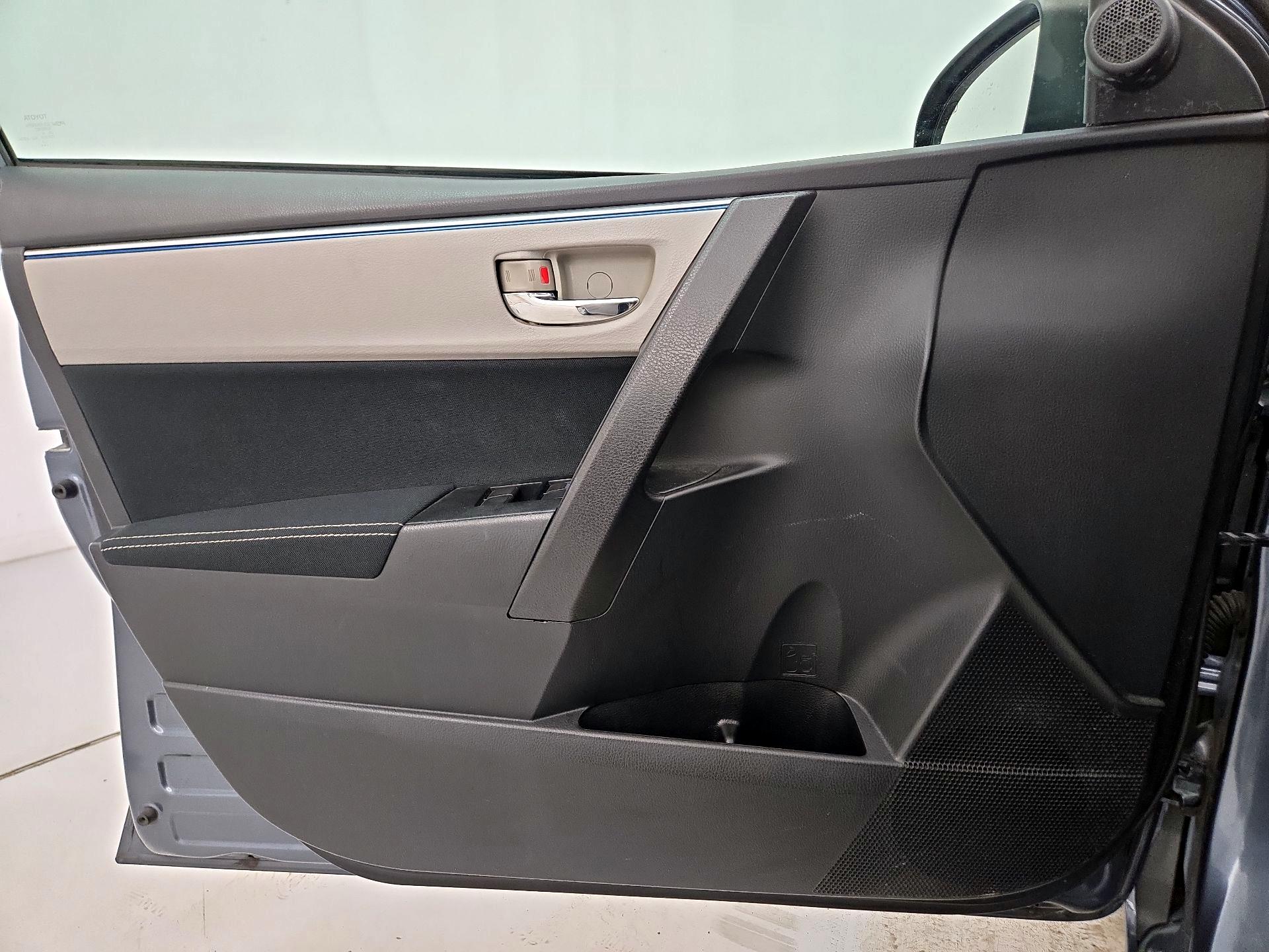 Thumbnail: 2014 Toyota Corolla - 12