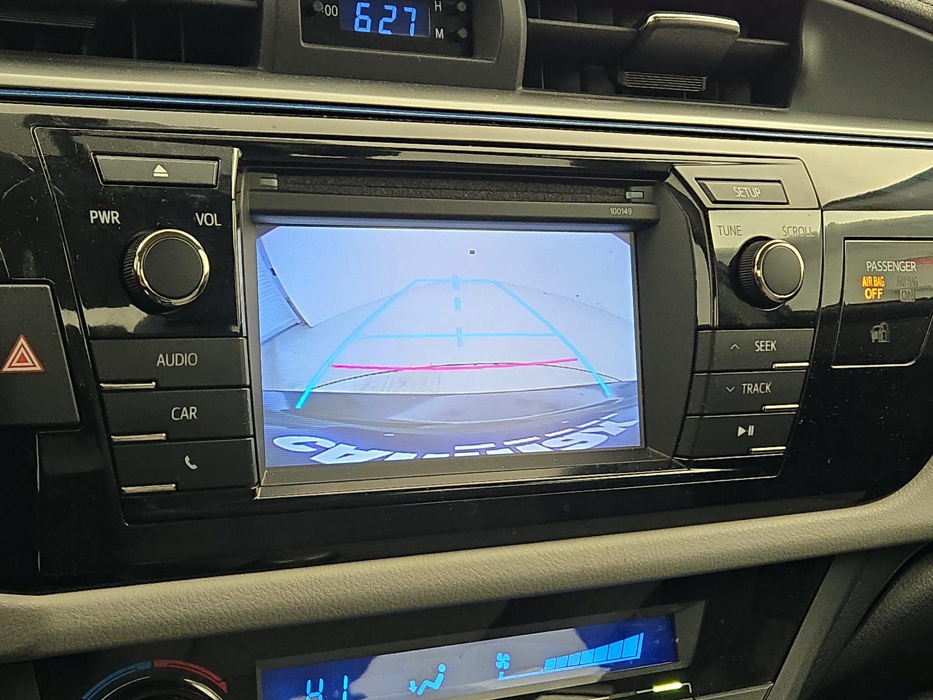 Thumbnail: 2014 Toyota Corolla - 14