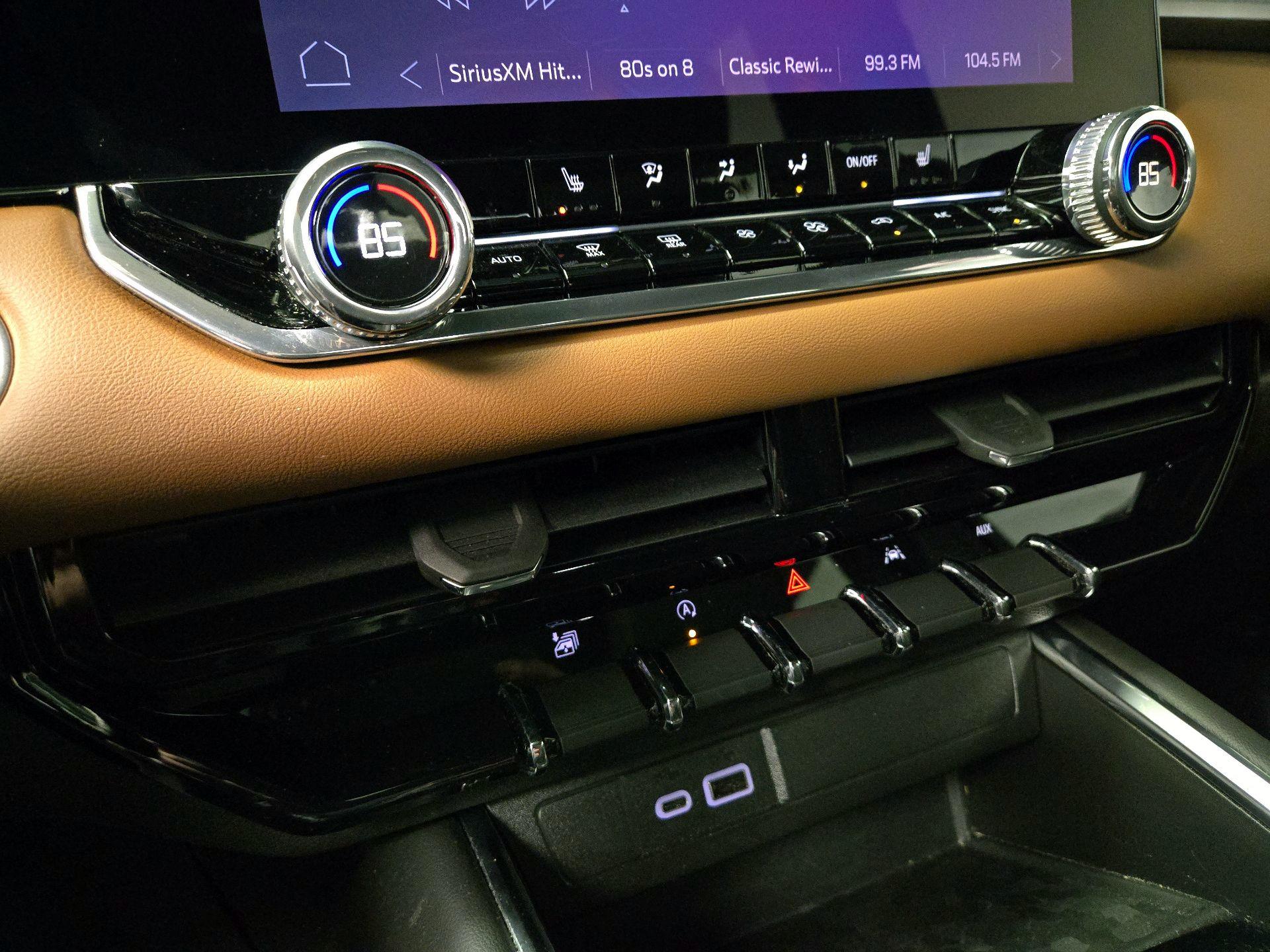 Thumbnail: 2024 GMC Canyon - 17