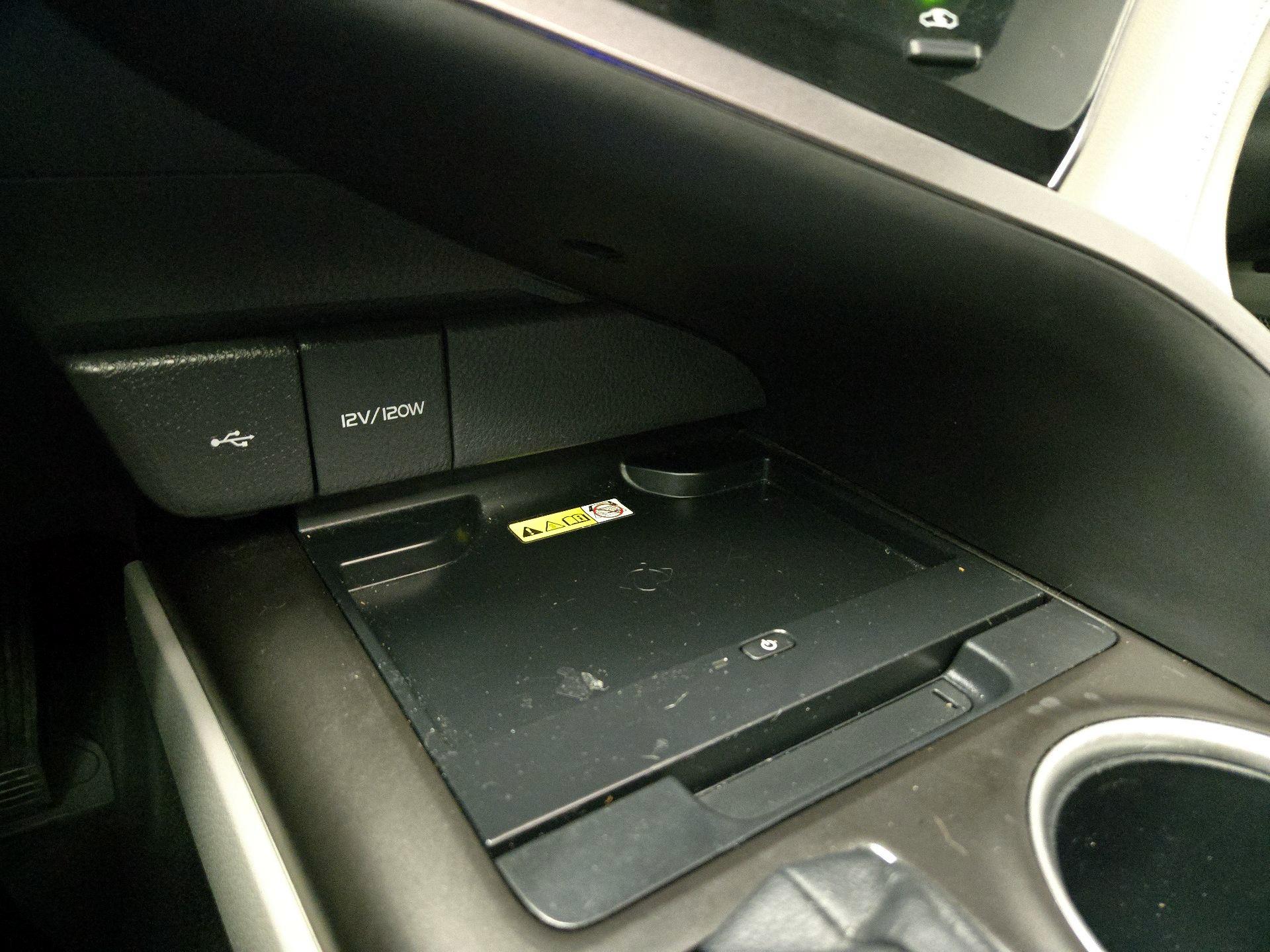 Thumbnail: 2024 Toyota Camry - 18