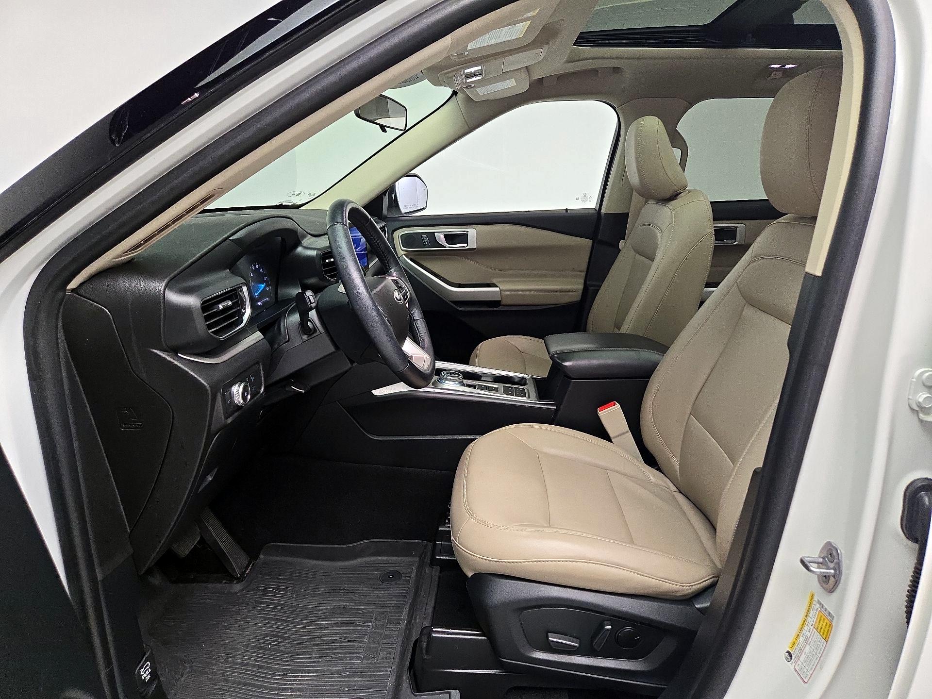 Thumbnail: 2021 Ford Explorer - 11