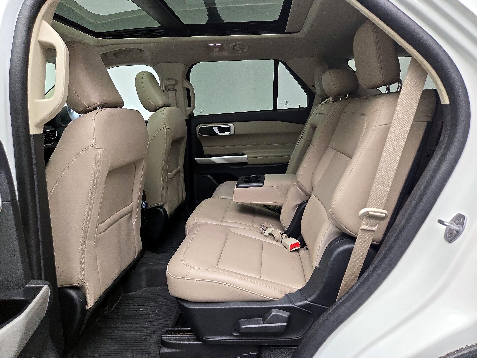 Thumbnail: 2021 Ford Explorer - 20