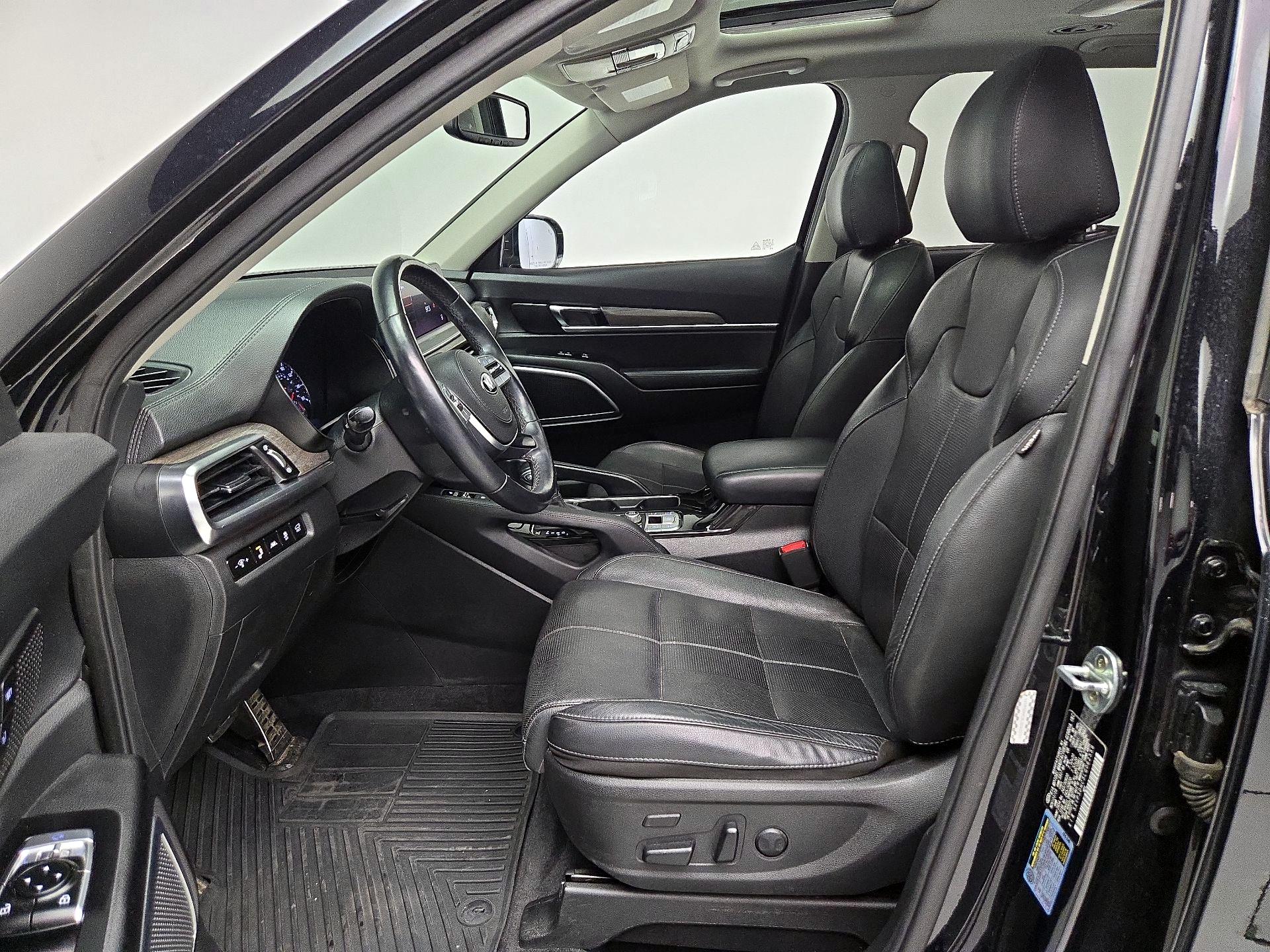 Thumbnail: 2020 Kia Telluride - 11