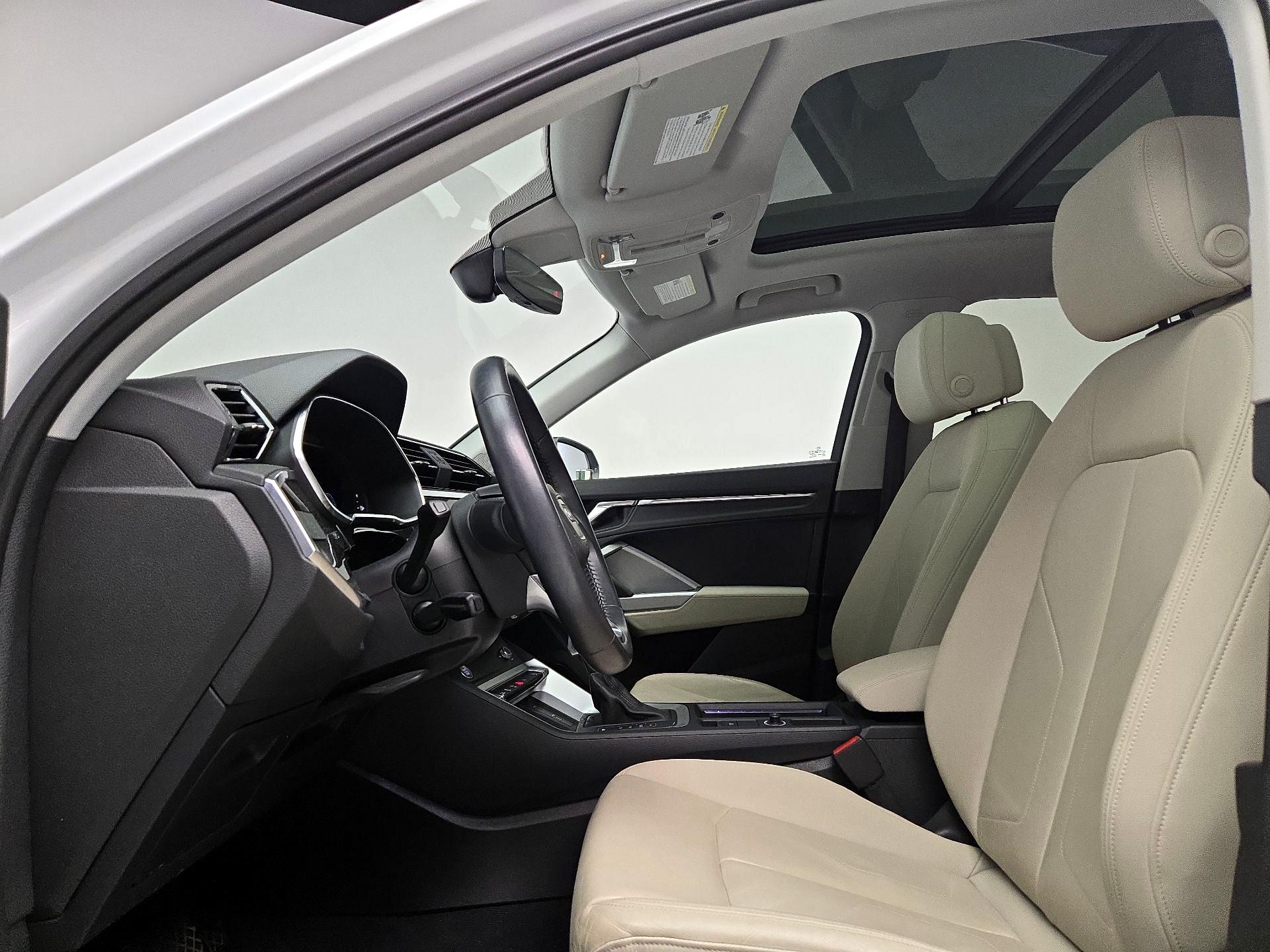 Thumbnail: 2019 Audi Q3 - 20