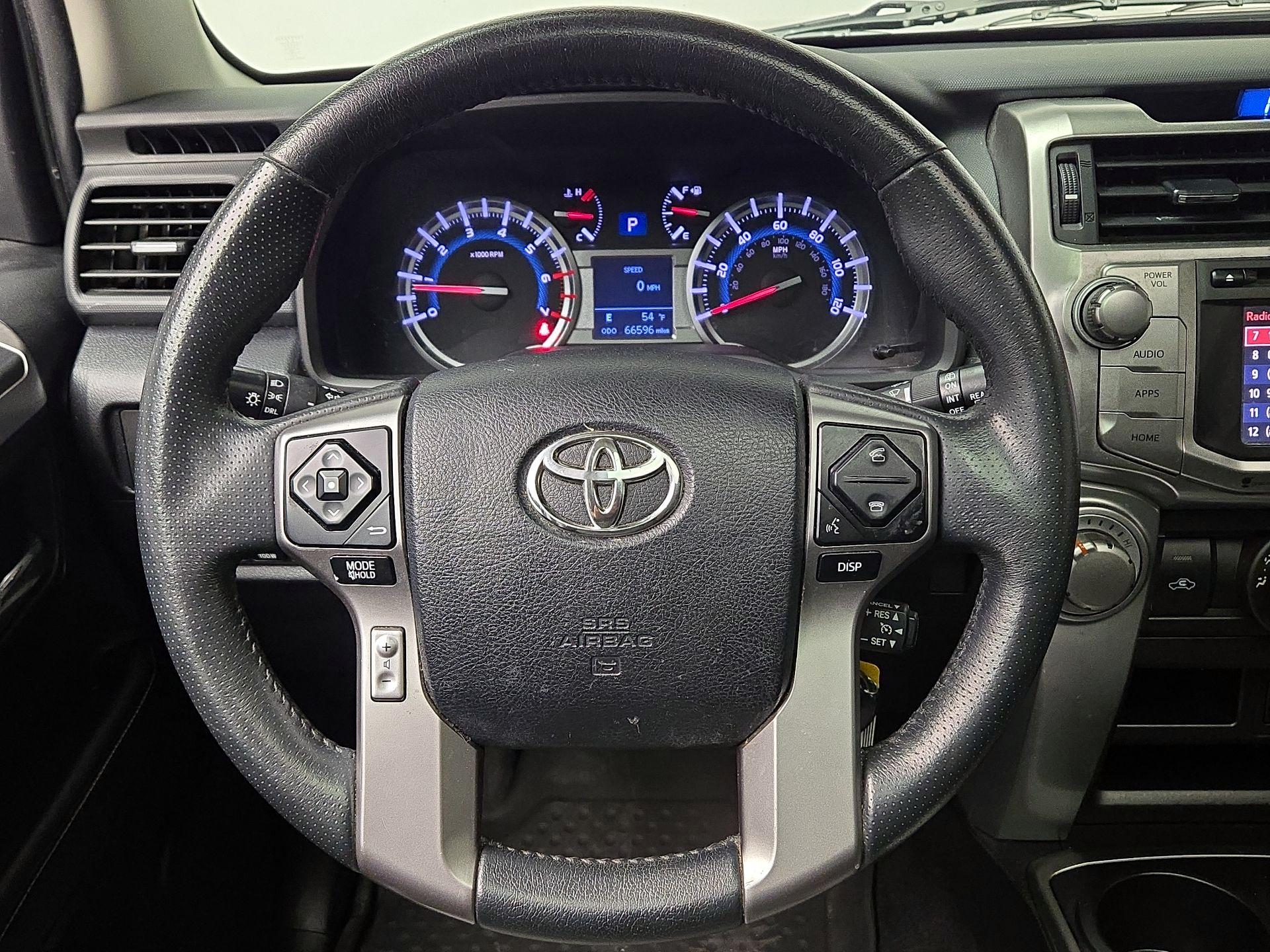 Thumbnail: 2018 Toyota 4Runner - 10