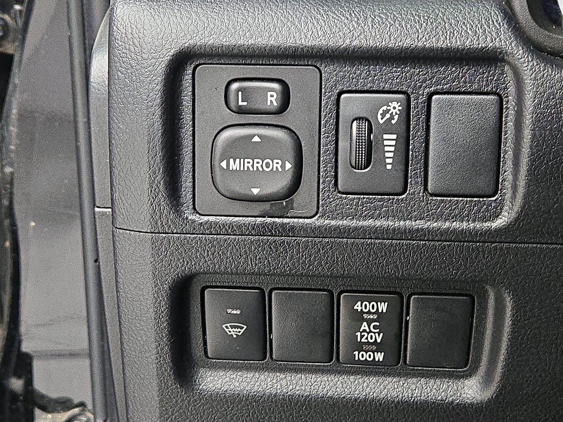 Thumbnail: 2018 Toyota 4Runner - 13