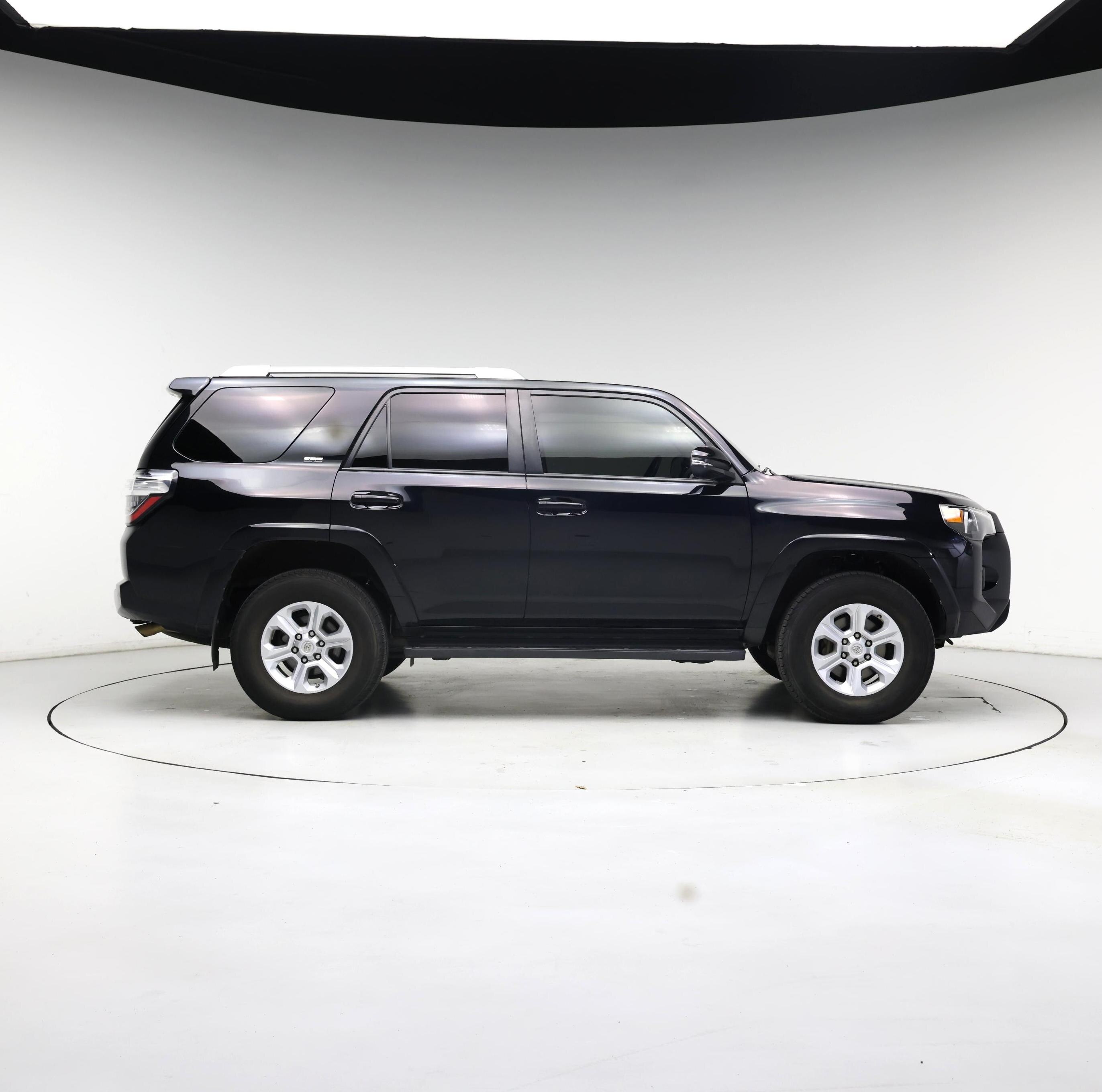 Thumbnail: 2018 Toyota 4Runner - 7