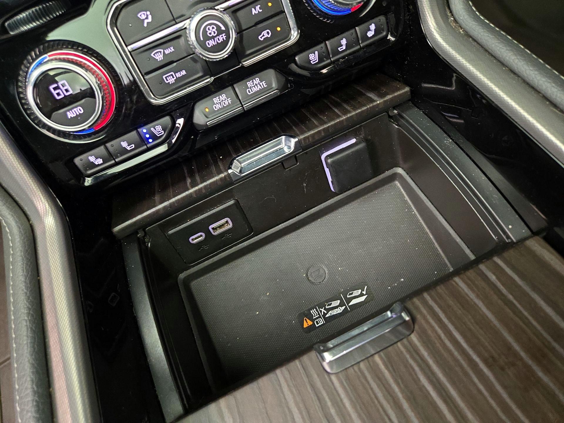 Thumbnail: 2022 GMC Yukon - 19