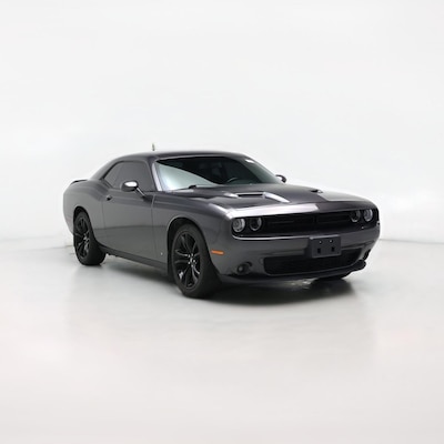 2017 Dodge Challenger SXT Plus