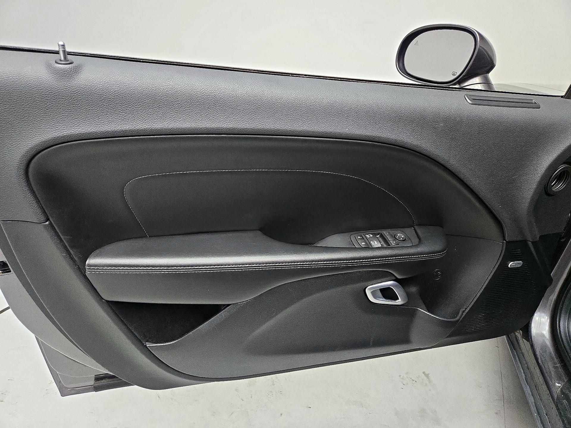 Thumbnail: 2017 Dodge Challenger - 12