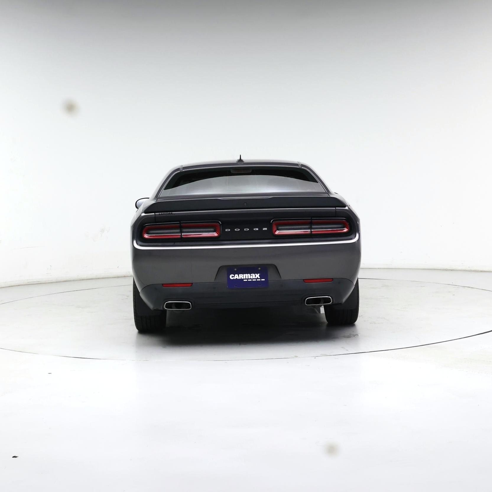 Thumbnail: 2017 Dodge Challenger - 6