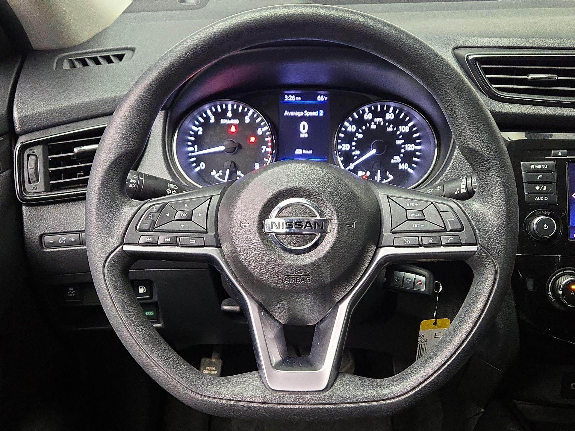 Thumbnail: 2018 Nissan Rogue - 10