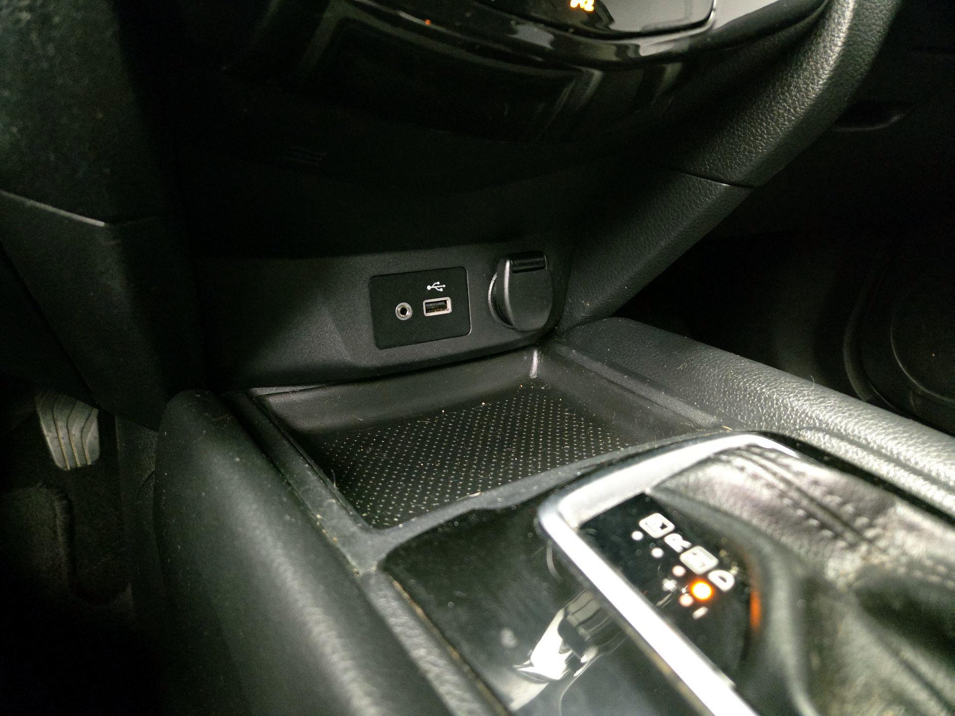 Thumbnail: 2018 Nissan Rogue - 18