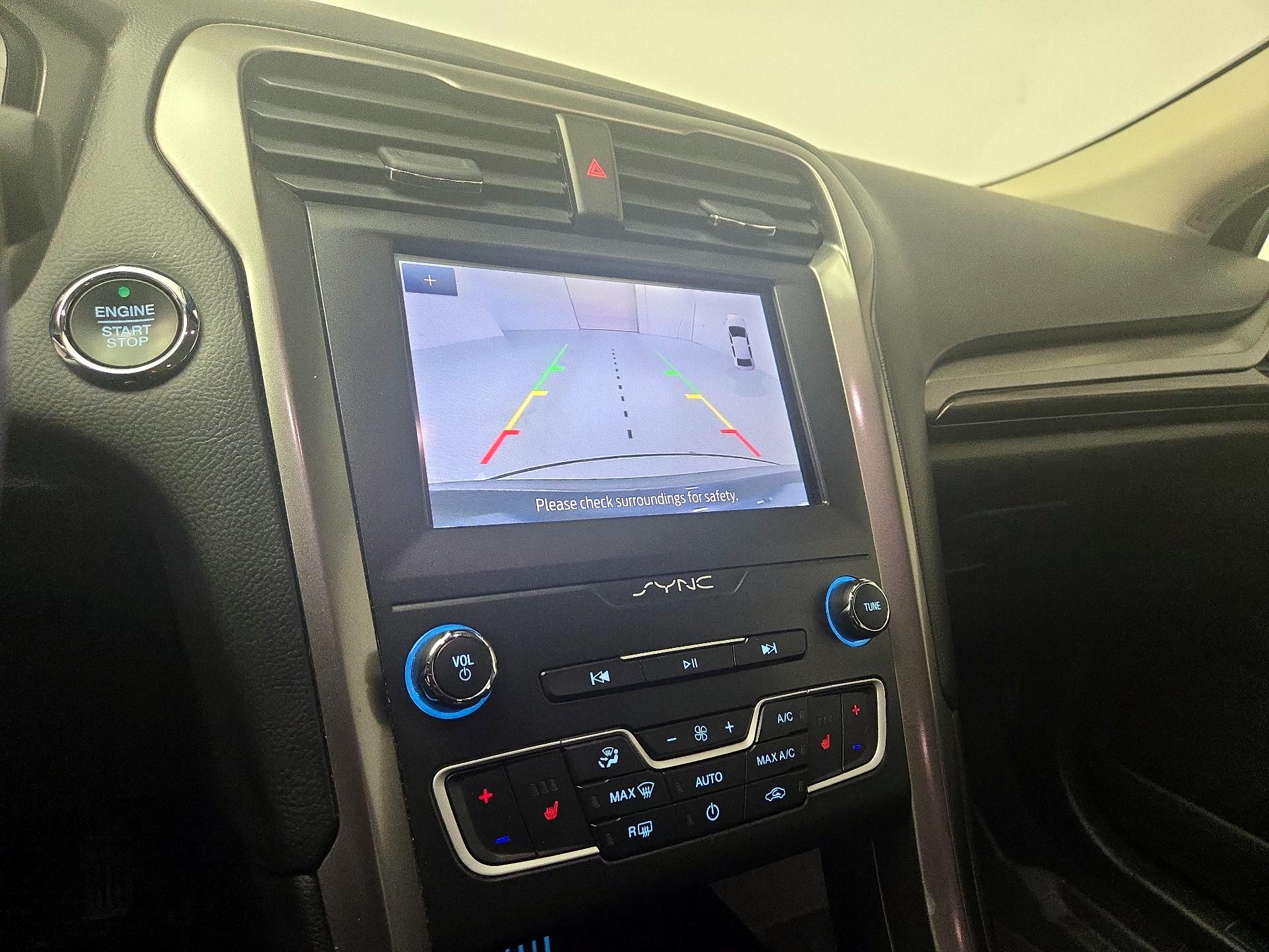 Thumbnail: 2020 Ford Fusion - 14