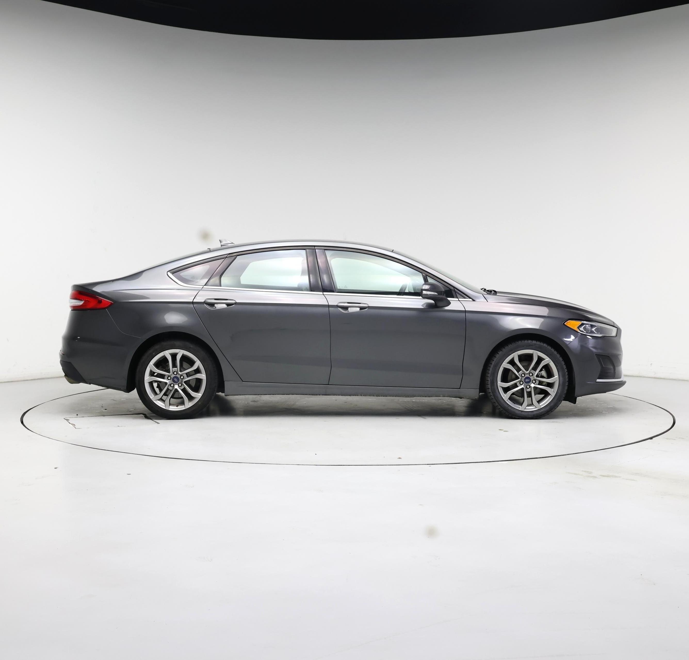 Thumbnail: 2020 Ford Fusion - 7