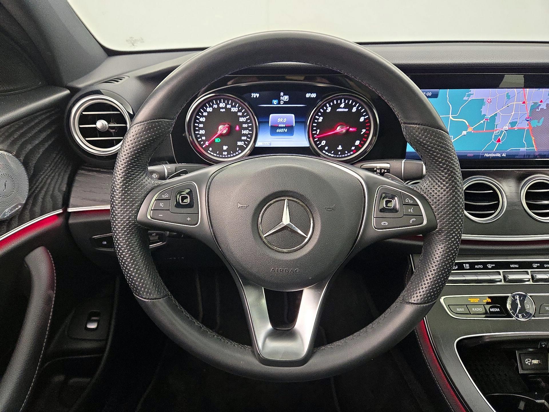 Thumbnail: 2018 Mercedes-Benz E-Class - 10