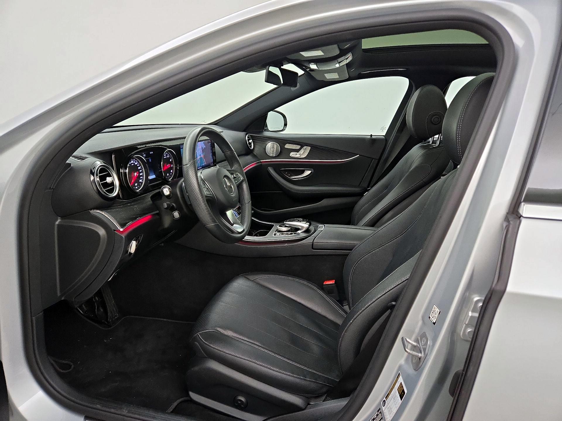 Thumbnail: 2018 Mercedes-Benz E-Class - 11