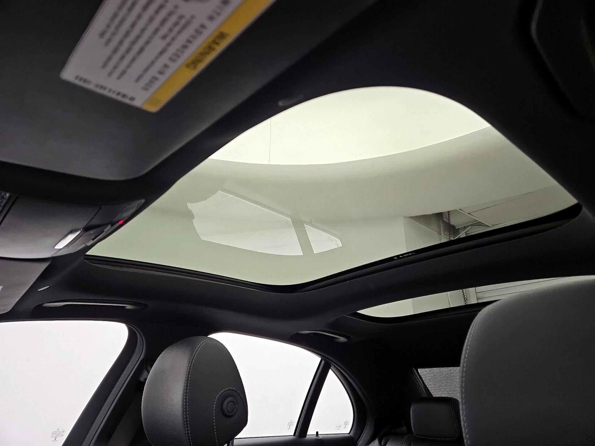 Thumbnail: 2018 Mercedes-Benz E-Class - 20