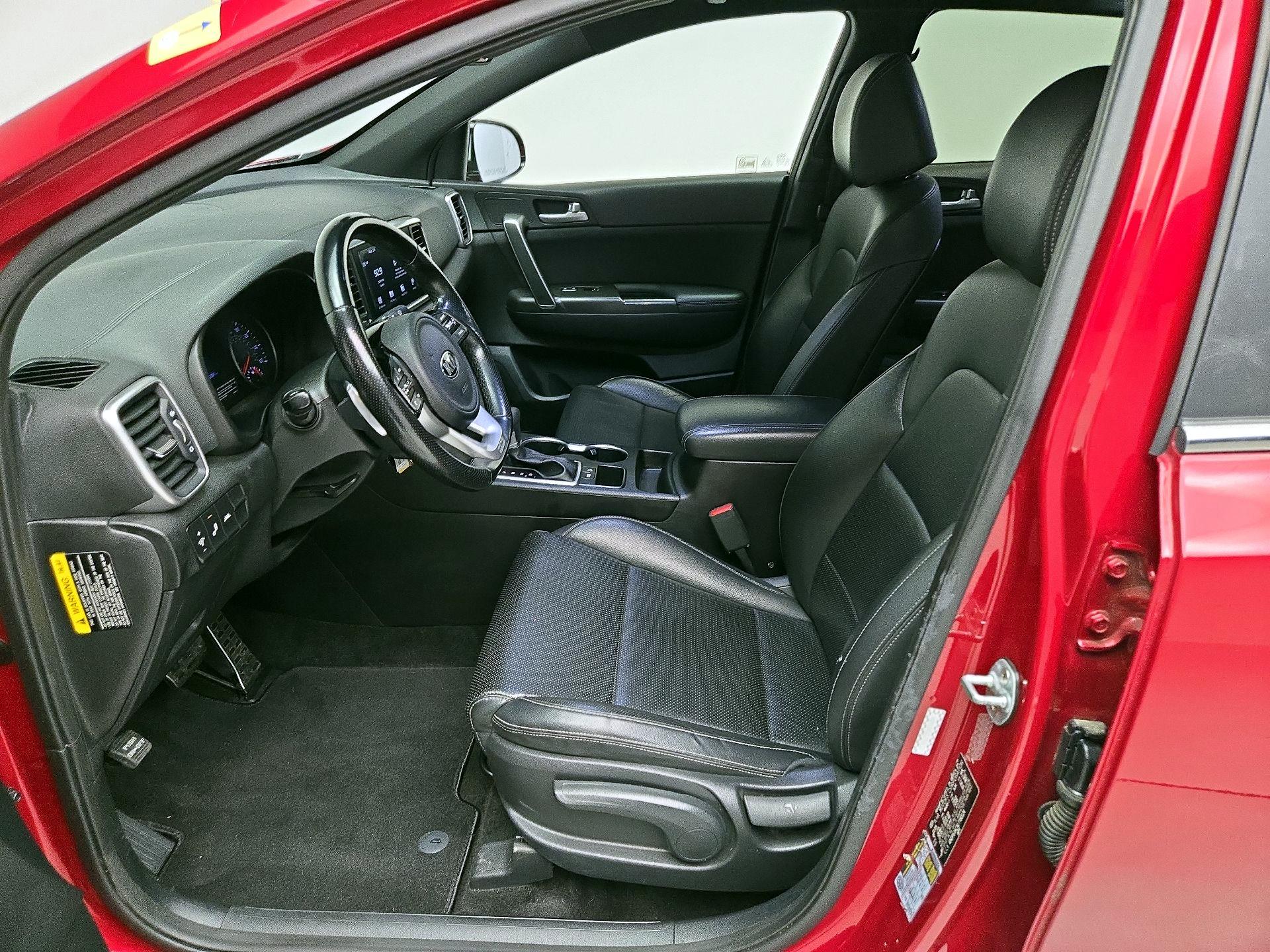 Thumbnail: 2020 Kia Sportage - 11