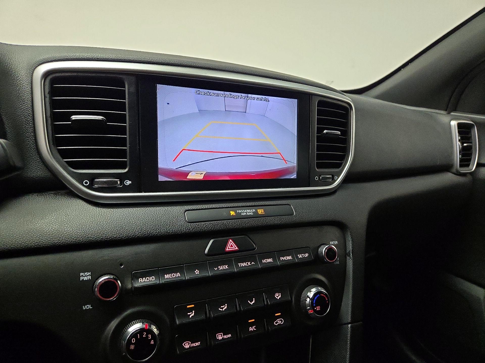 Thumbnail: 2020 Kia Sportage - 14