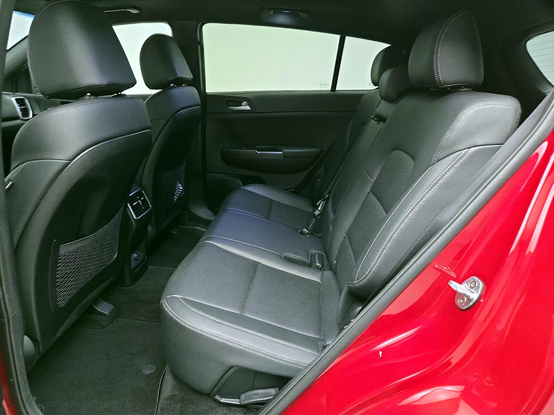 Thumbnail: 2020 Kia Sportage - 20