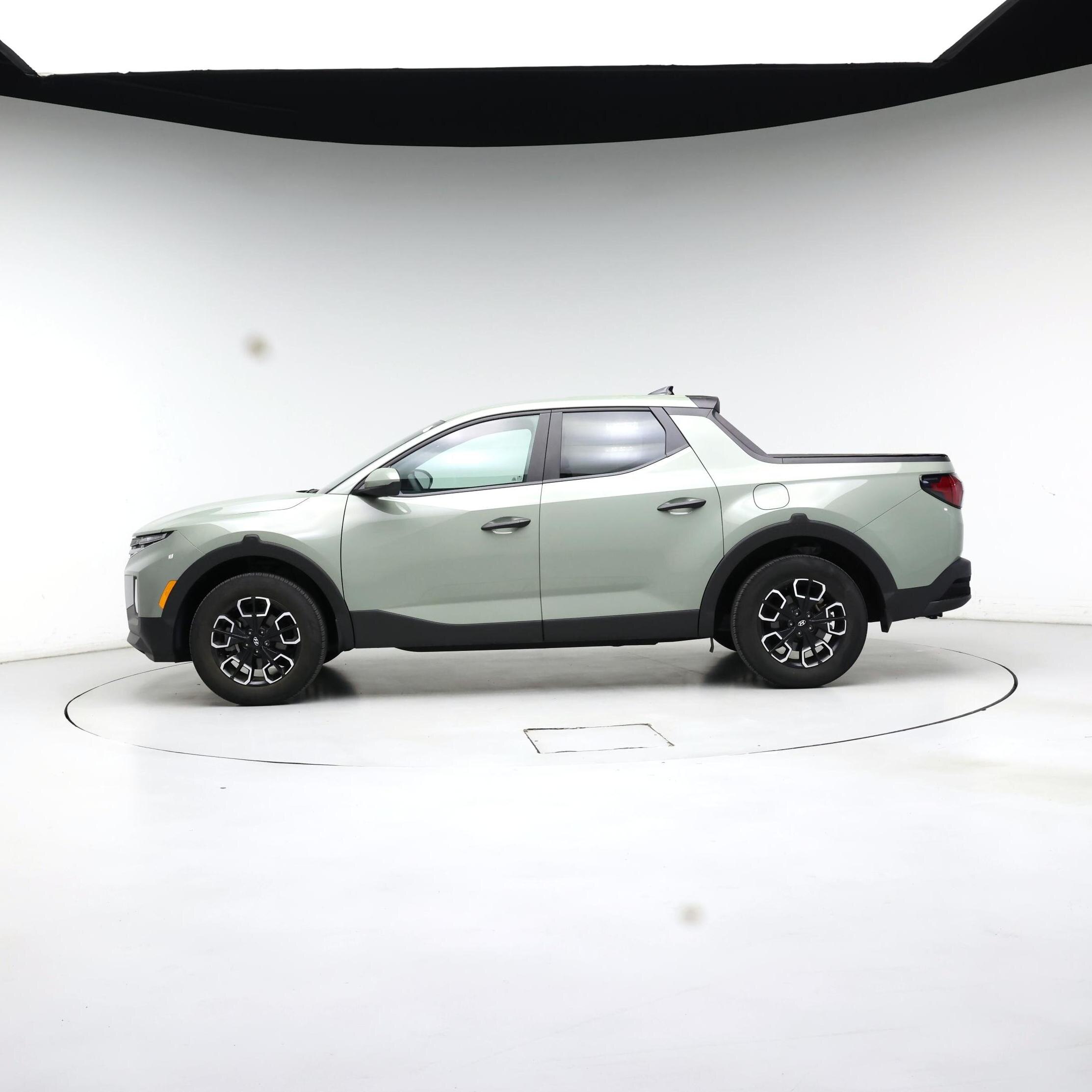 Thumbnail: 2023 Hyundai Santa Cruz - 3