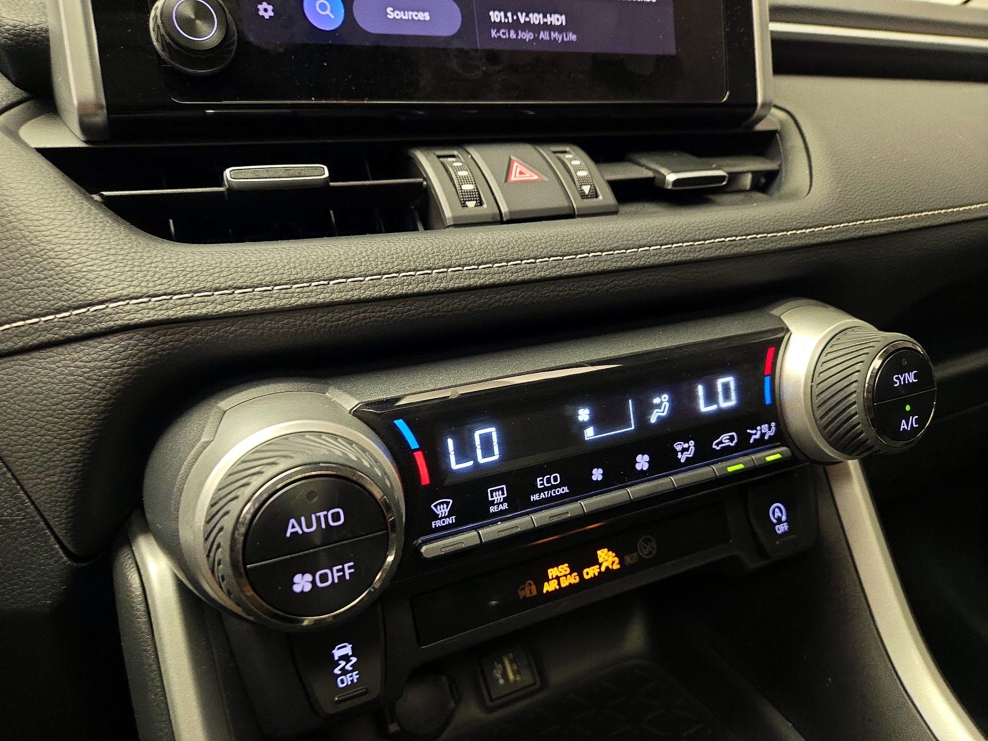 Thumbnail: 2023 Toyota RAV4 - 16