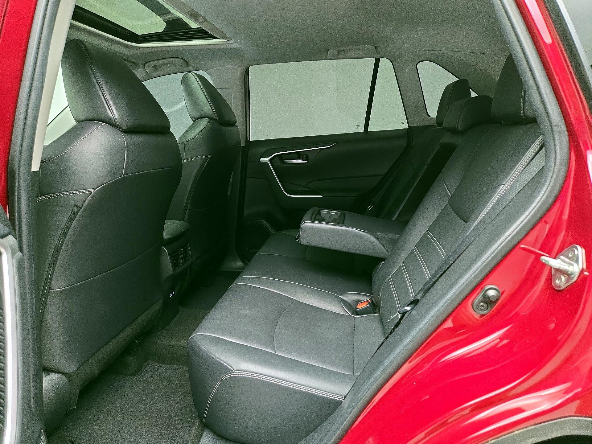 Thumbnail: 2023 Toyota RAV4 - 20